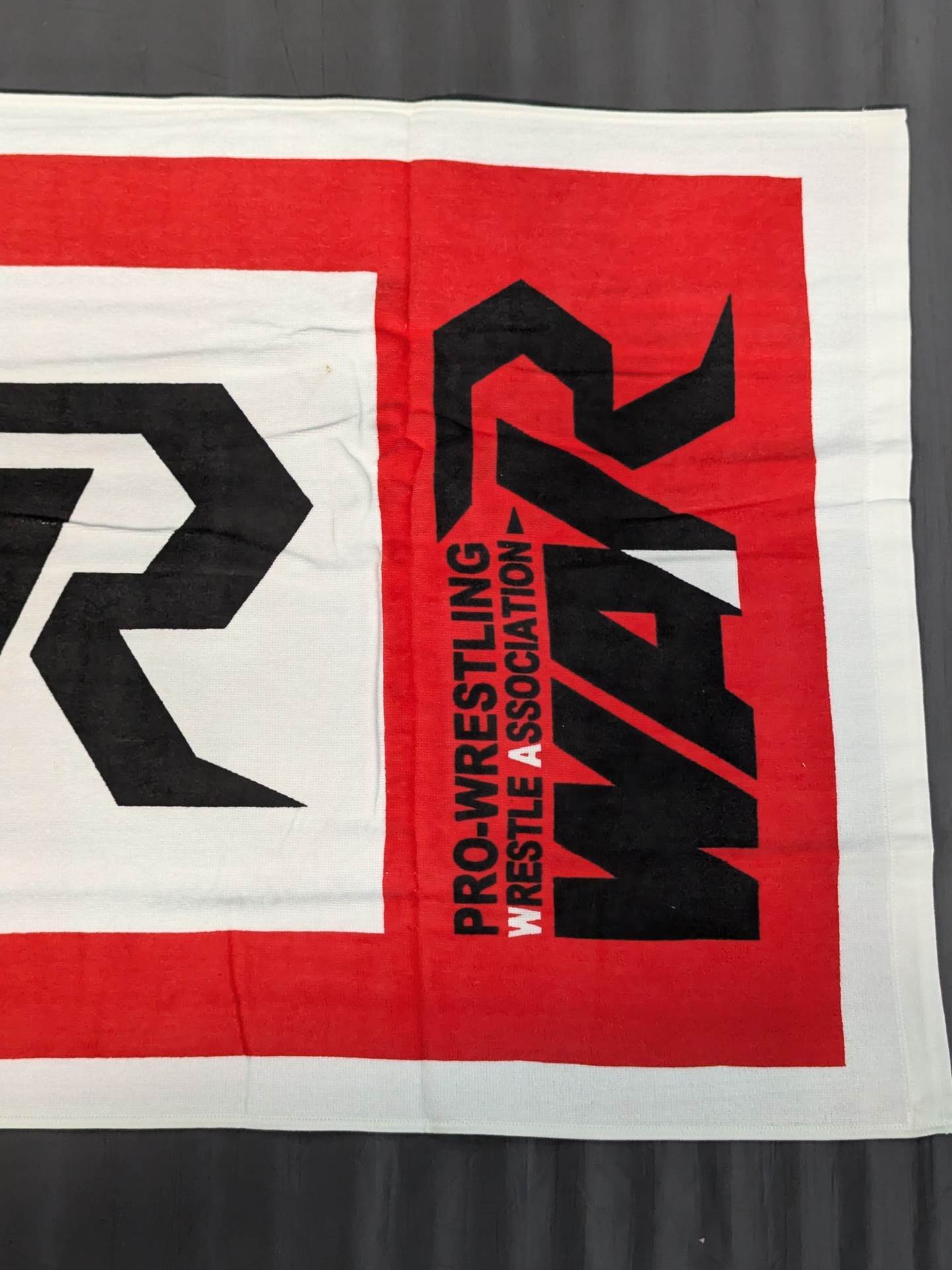 WAR バスタオル①