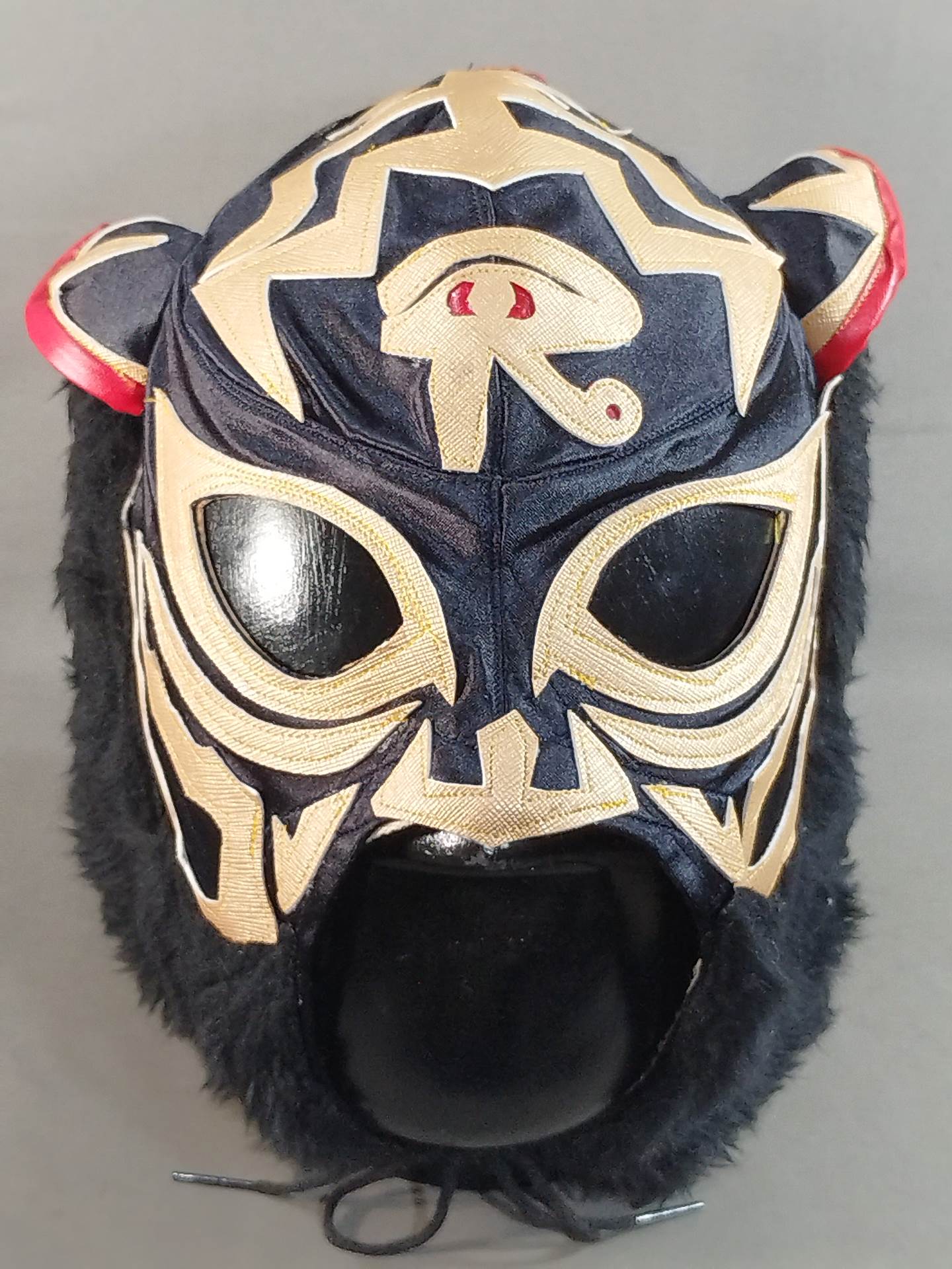 メディコム・トイ× SFS ベイダー（ブラックマスク版）WWE版 ビッグバン メディコム・トイ× SFS ベイダー（ブラックマスク版）WWE版