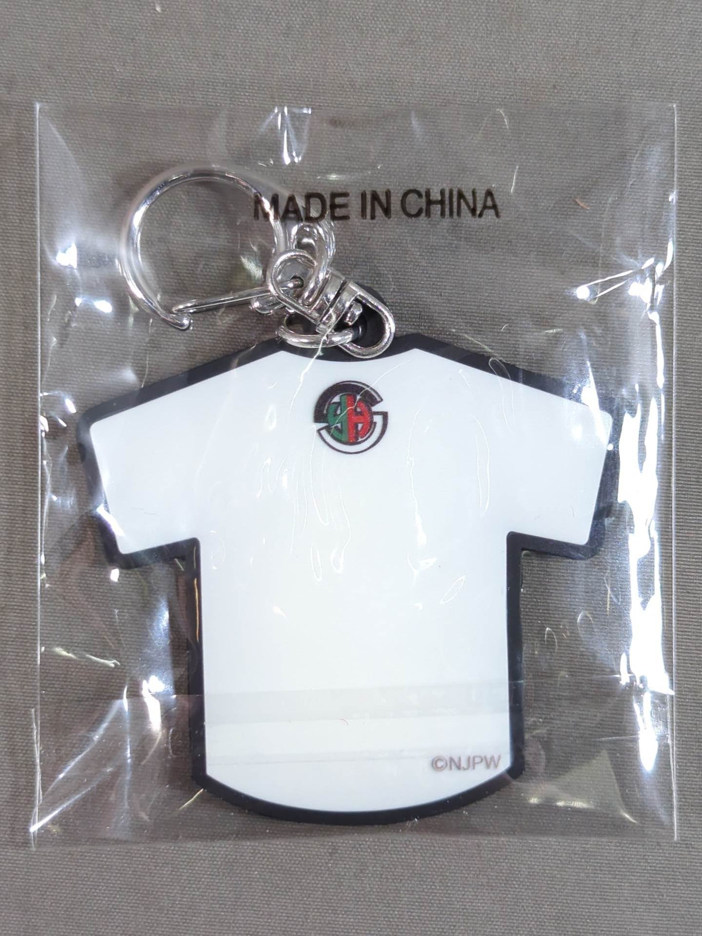 YOSHI-HASHI New Japan Pro Wrestling Logo T-Shirt Rubber Keychain