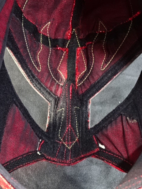 獣神サンダーライガー