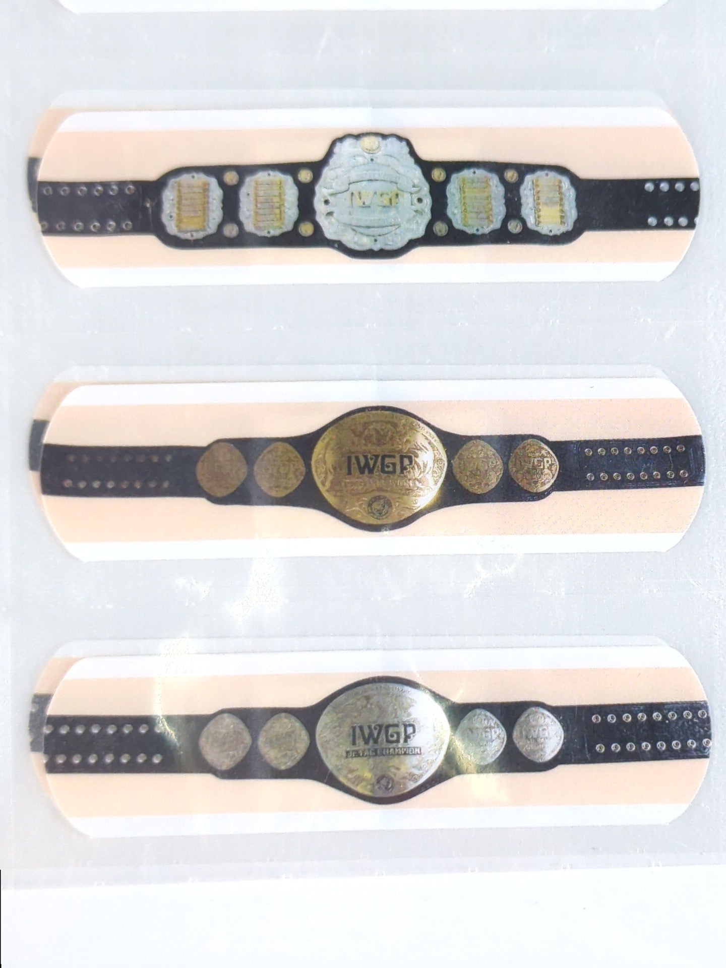 ★ ★ not sold in stores New Japan Pro Wrestling Champion Belt Plaster