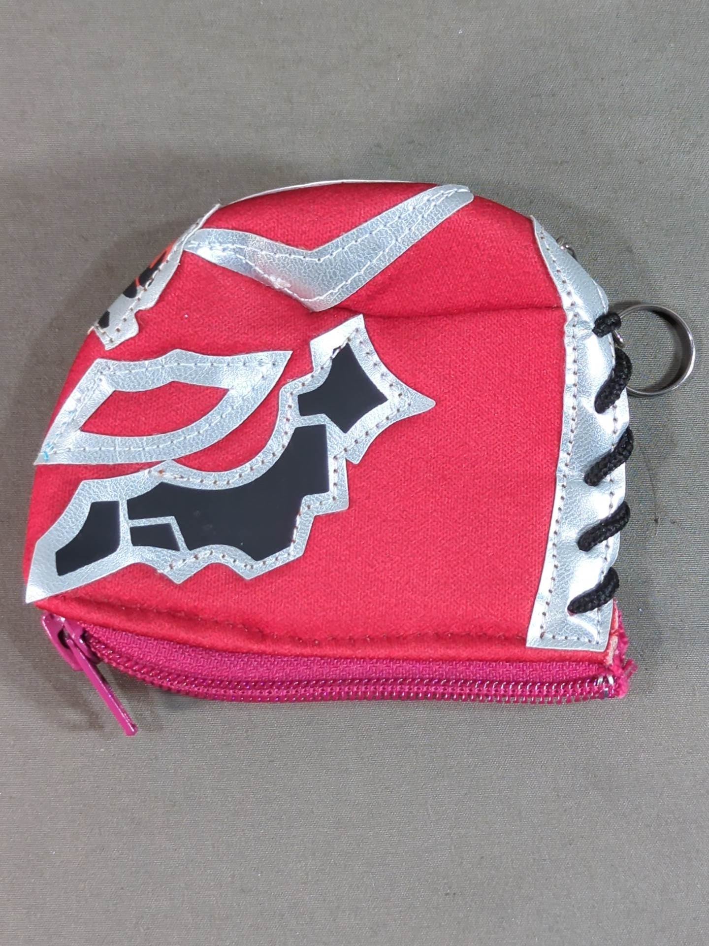 BUSHI Mask coin purse and key chain (red×silver)