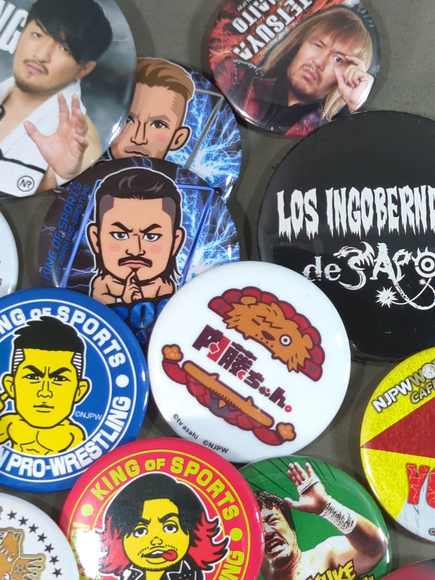 New Japan Pro Wrestling PinBack button set