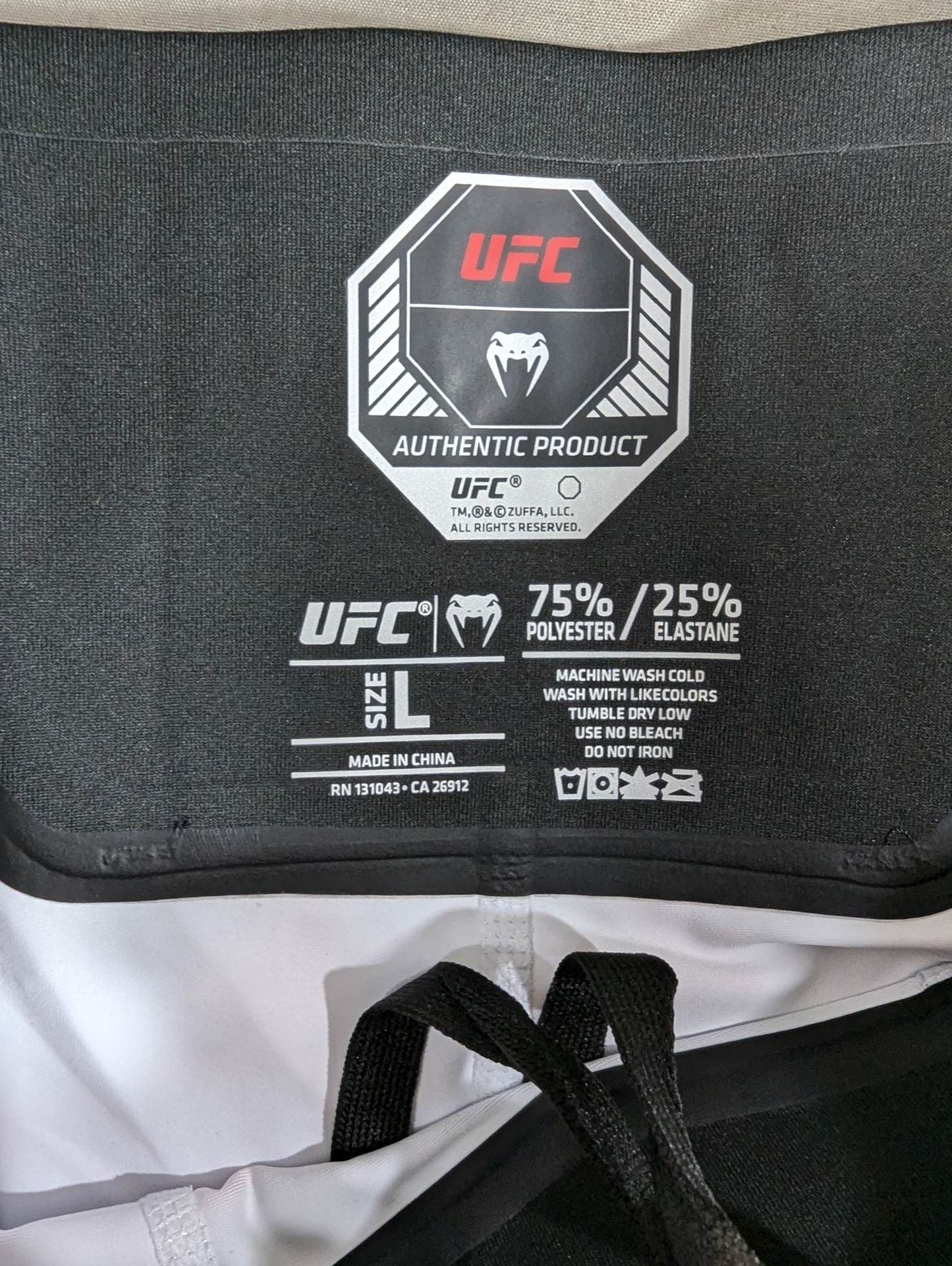 UFC × VENUM Fight Shorts(2)