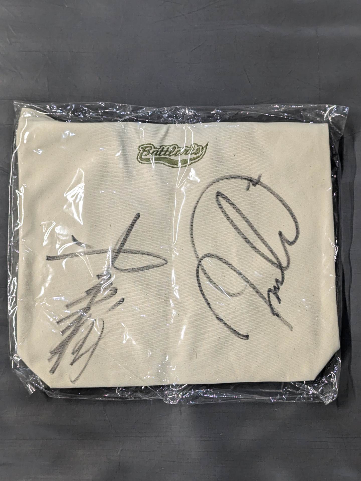 [2 fighters hand signed autograph Battlarts Tote Bag