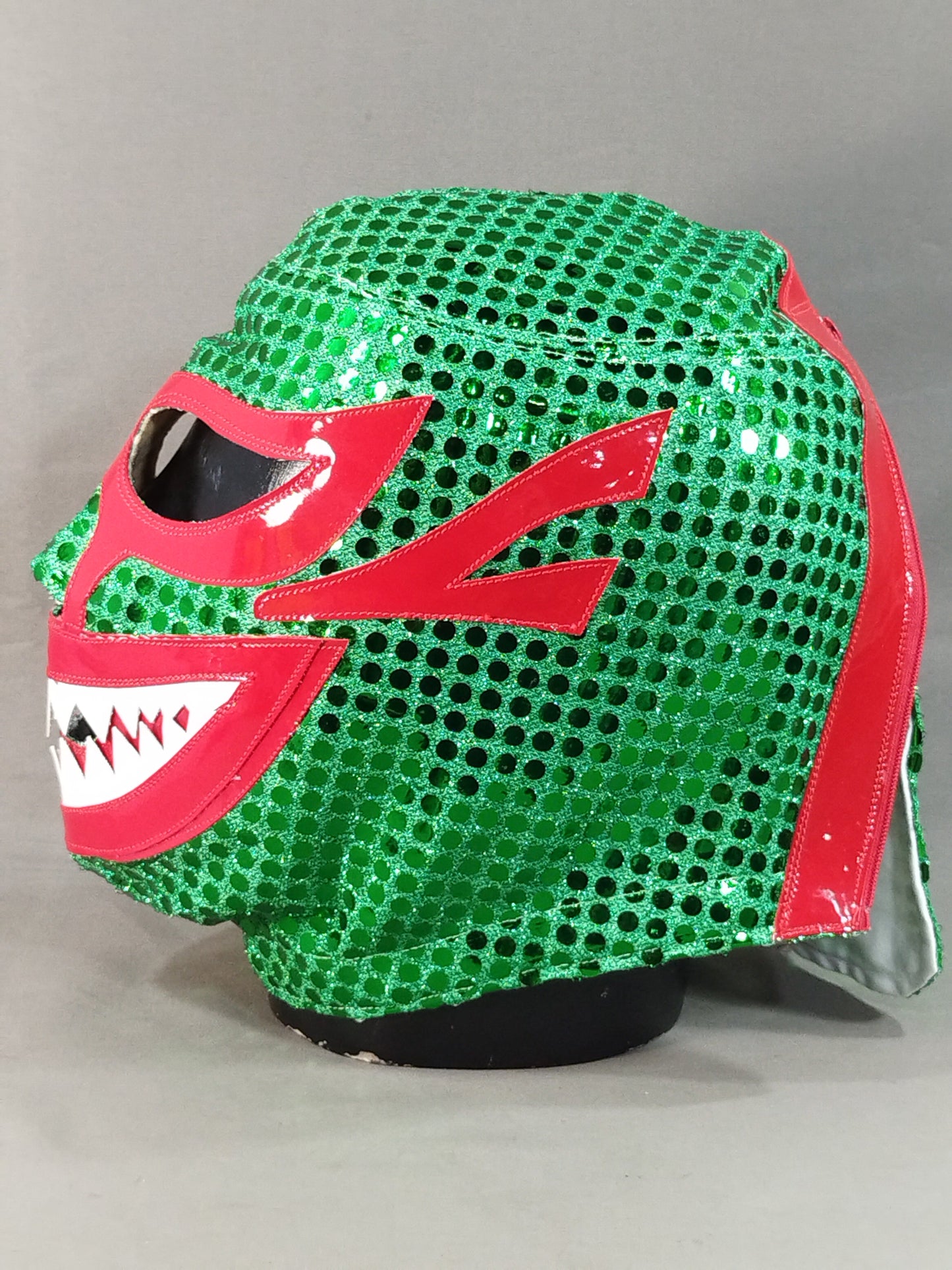 Mil Mascaras