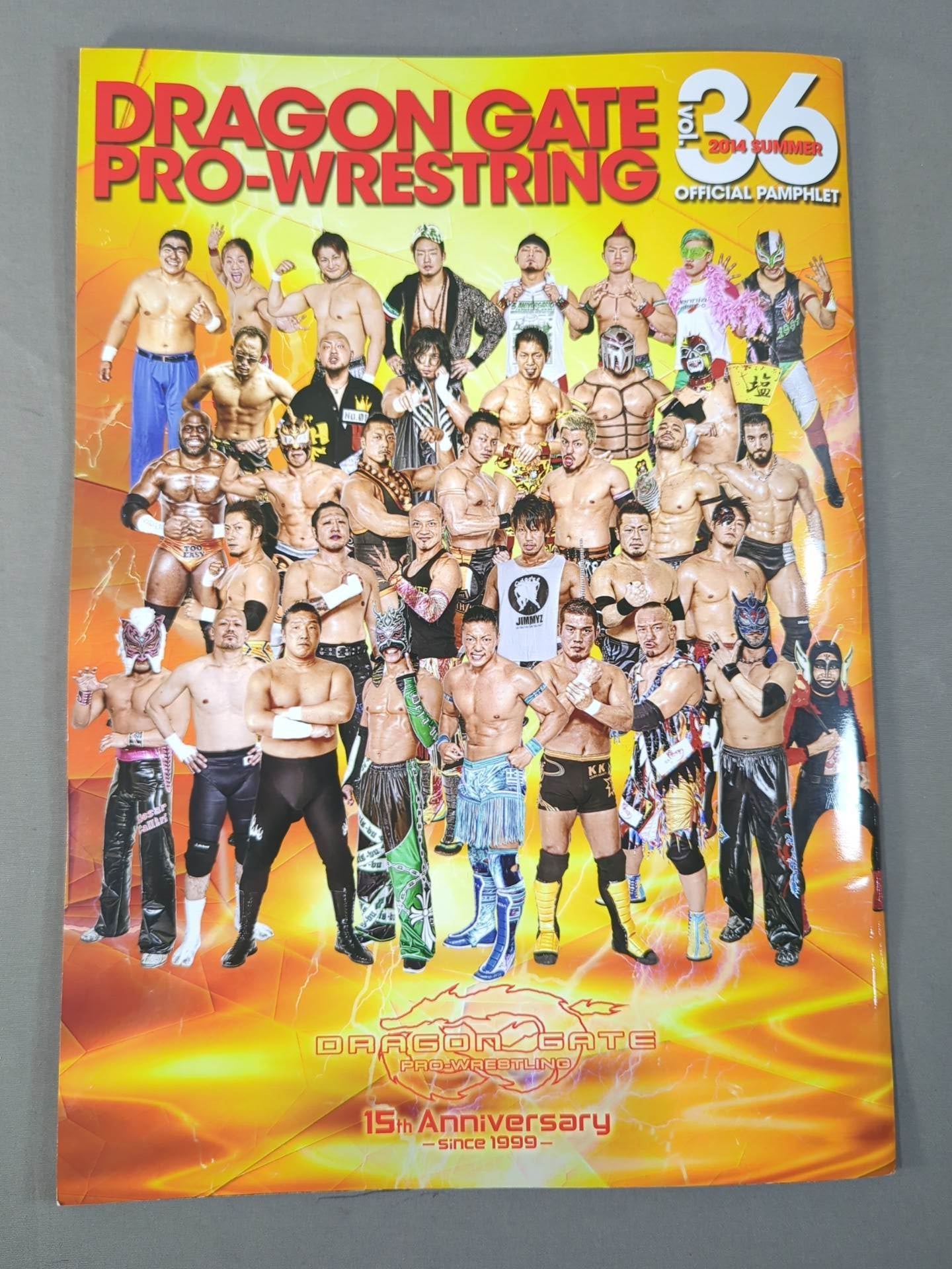 [9 fighters hand signed autograph 】2014 Dragon Gate Official Pamphlet Vol.36