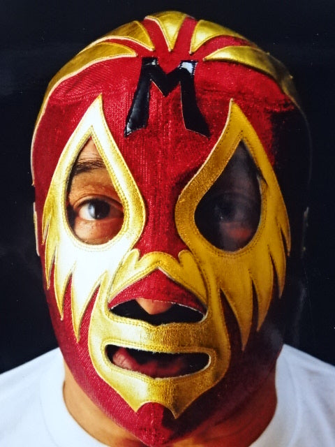 Mil Mascaras