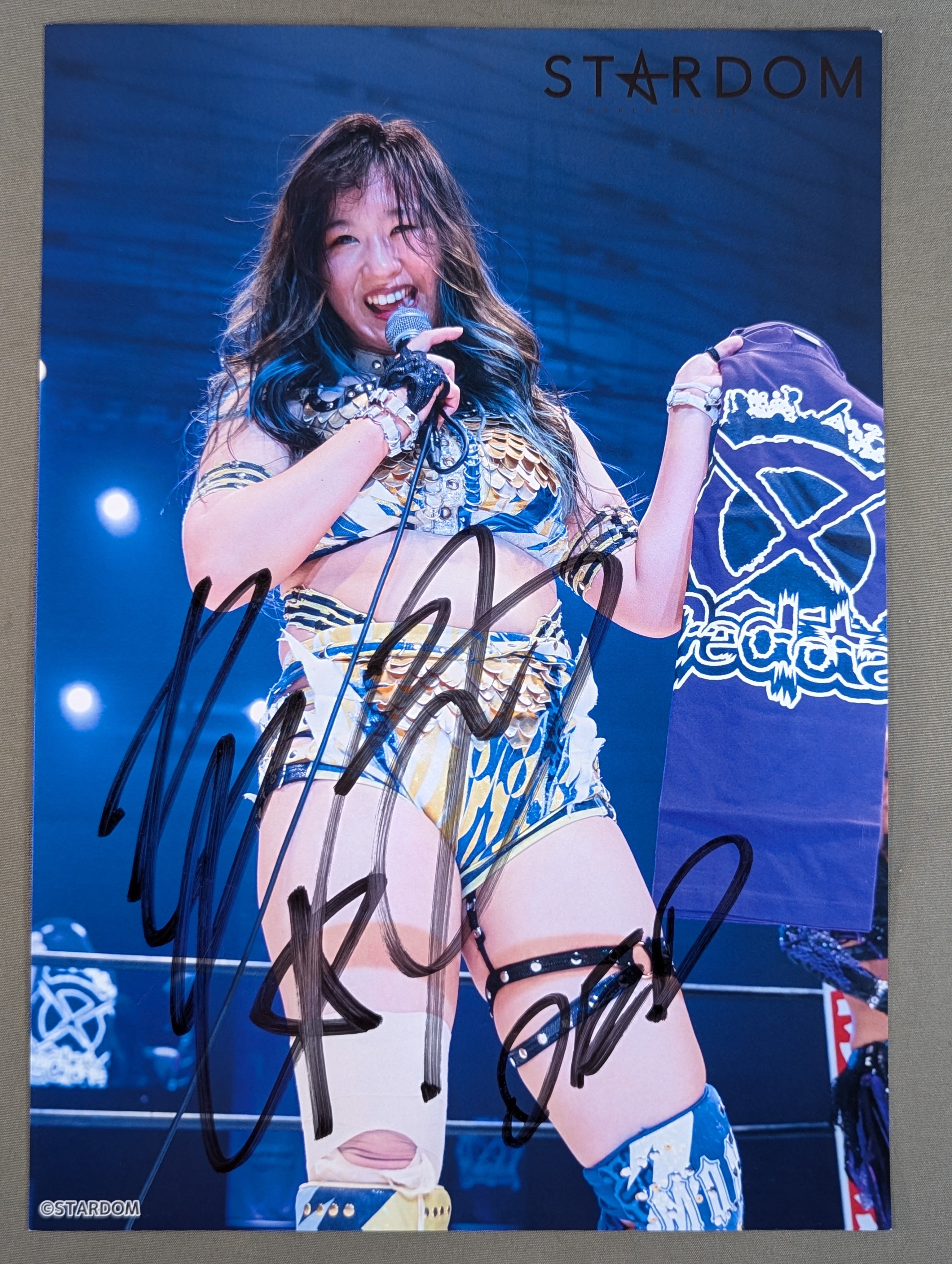 スターダム 渡辺桃 直筆サインカード