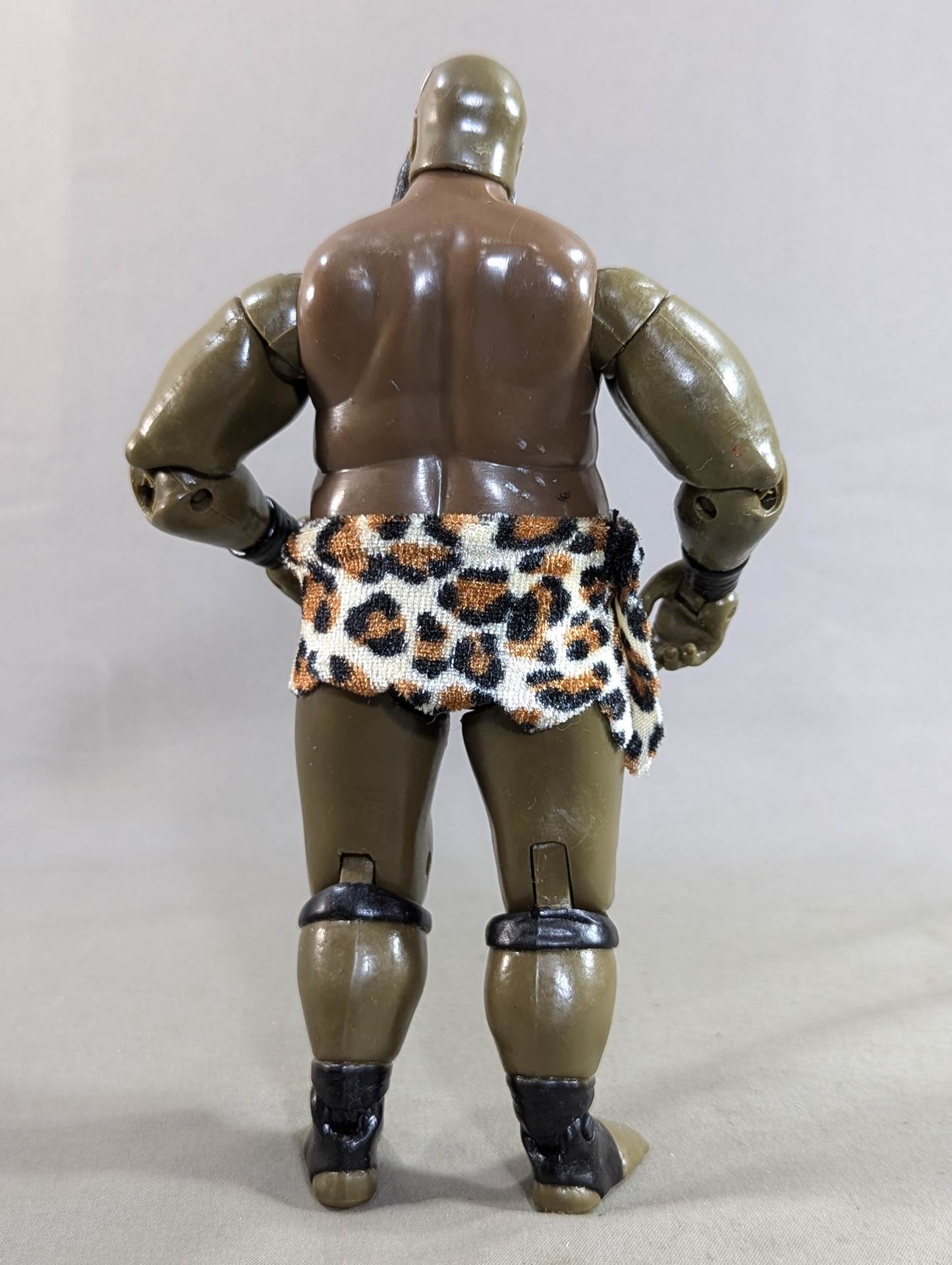 カマラ(ヒョウ柄腰布)