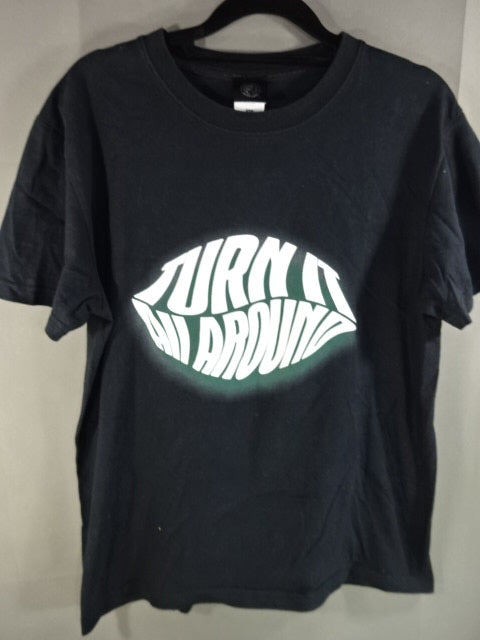 YOSHI-HASHI TURN IT ALL AROUND Tシャツ