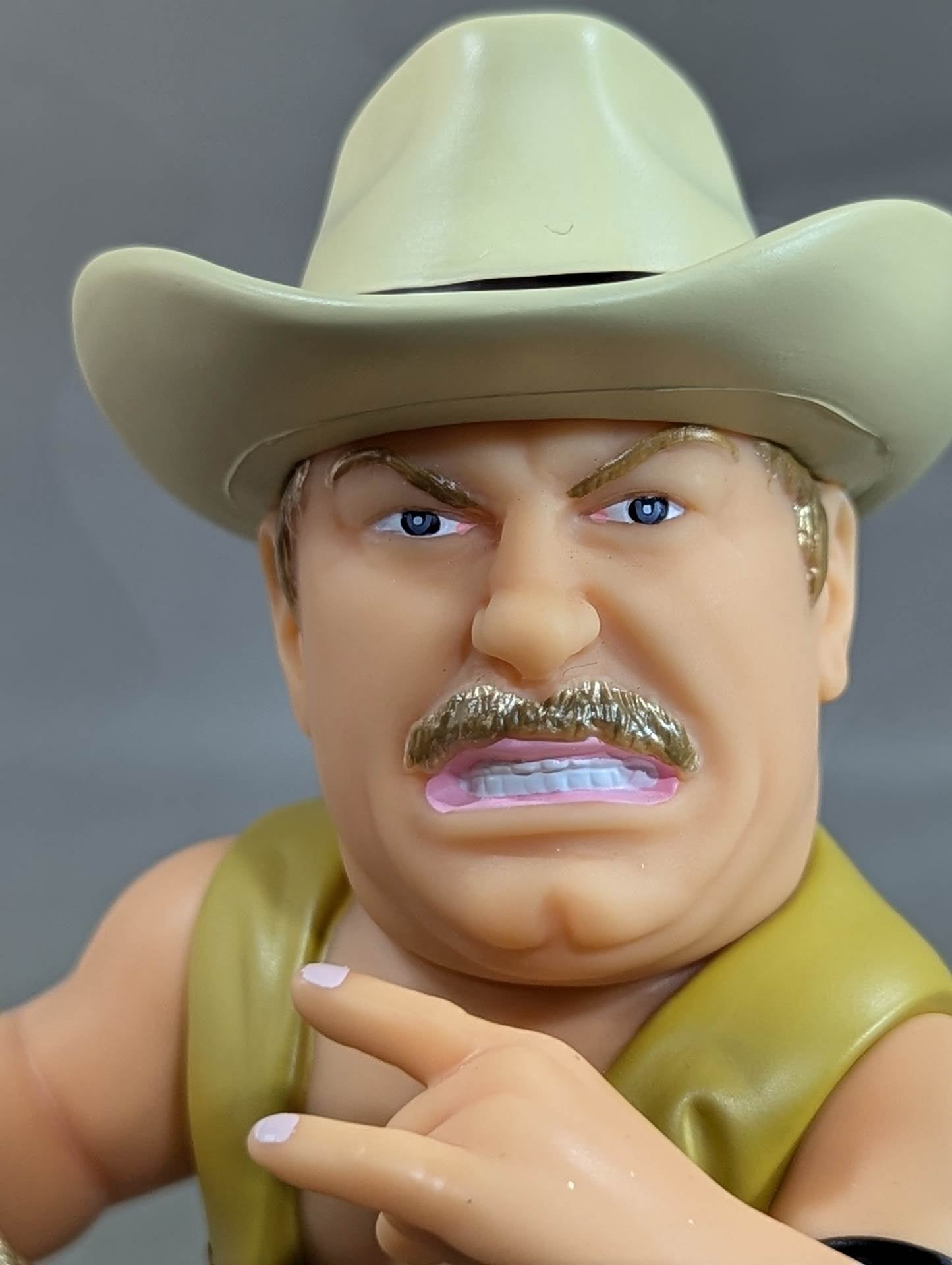 スタン・ハンセン (茶コスチュームVer.) 16dソフビコレクション
