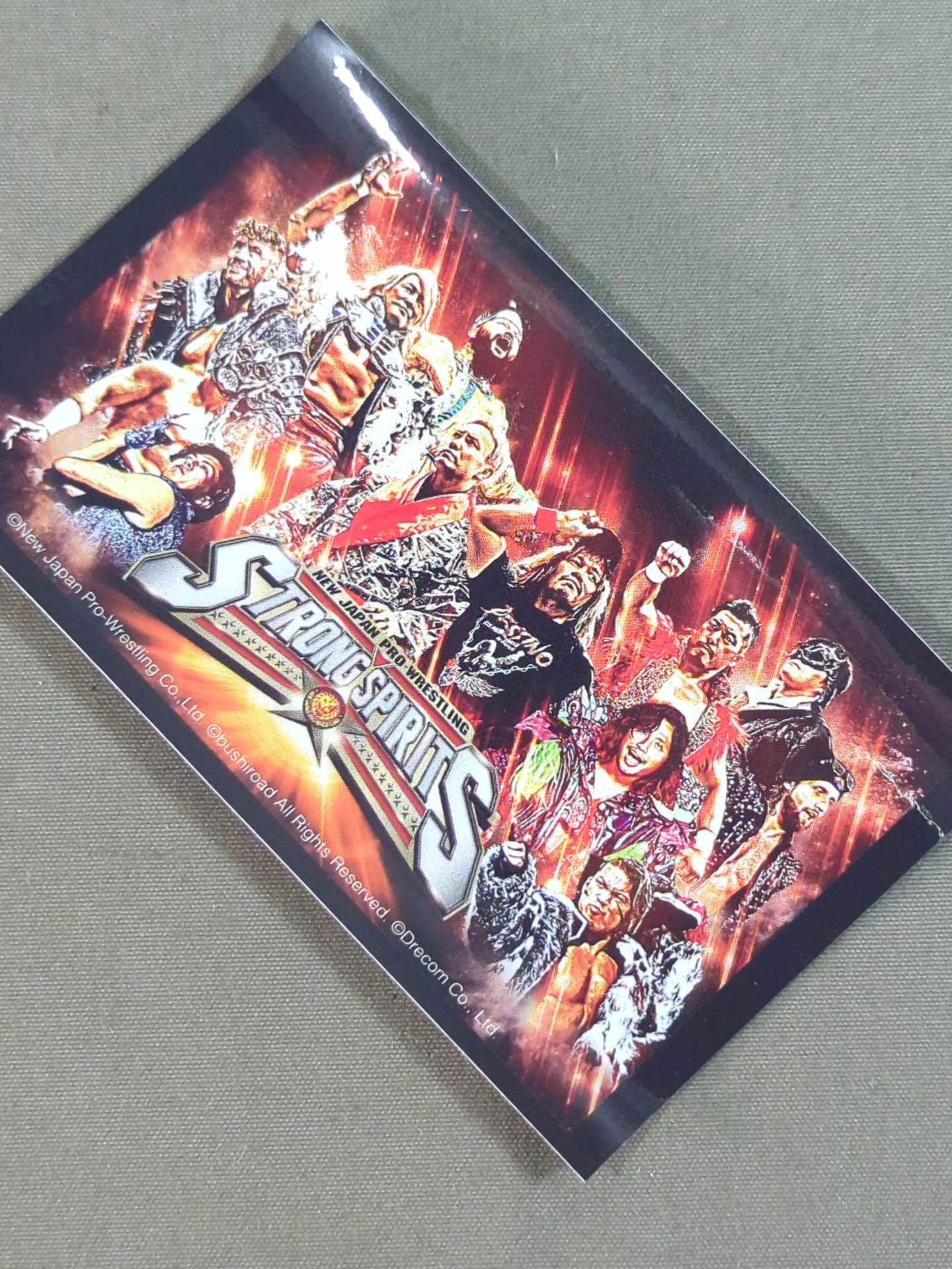新日本プロレス「STRONG SPIRITS」ステッカー