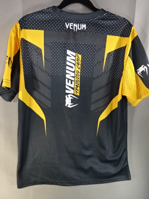 VENUM ラッシュガードシャツ①(ブラック)
