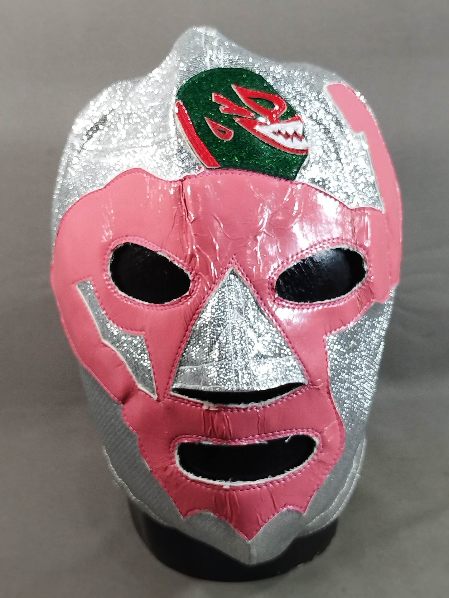 Mil Mascaras