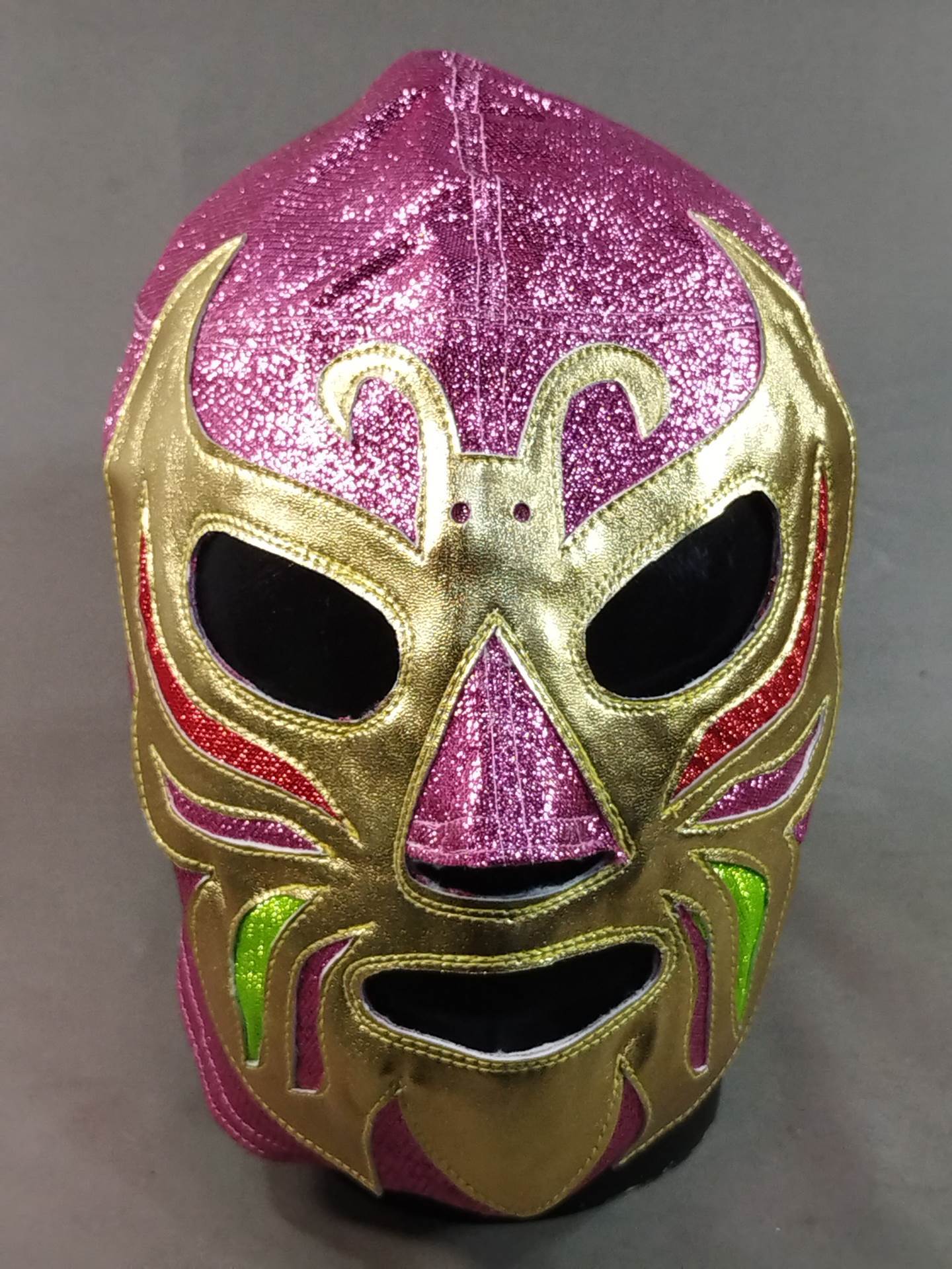 Mil Mascaras