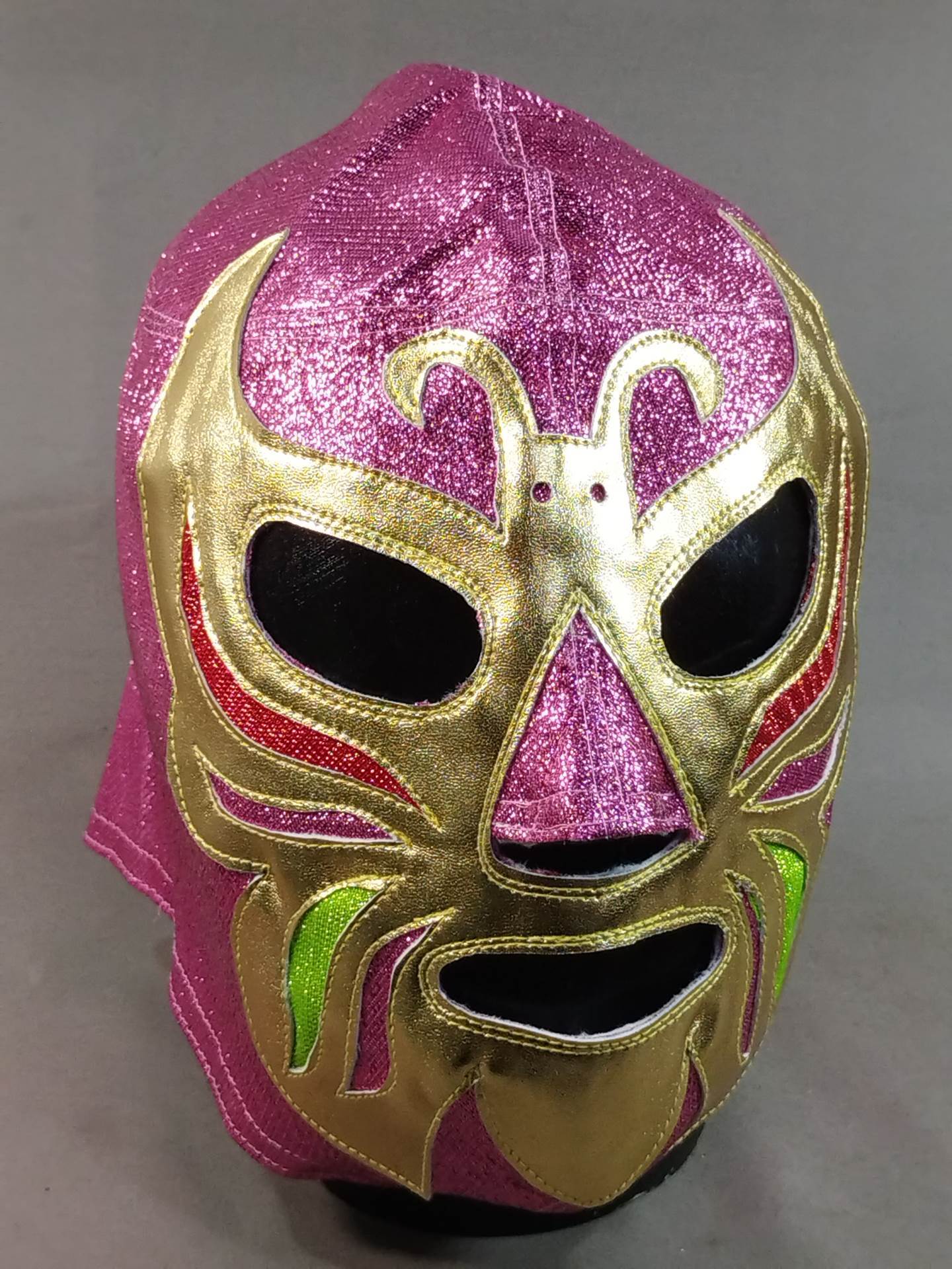 Mil Mascaras