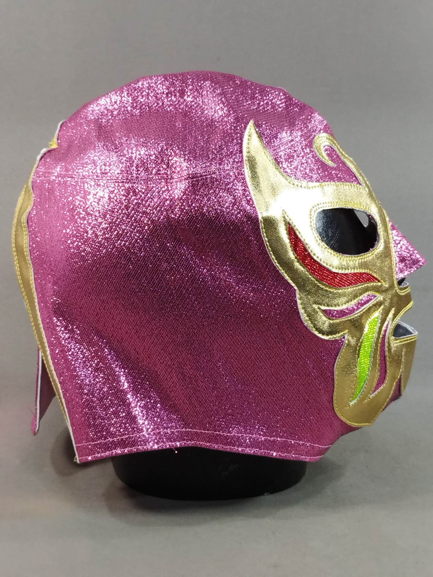 Mil Mascaras