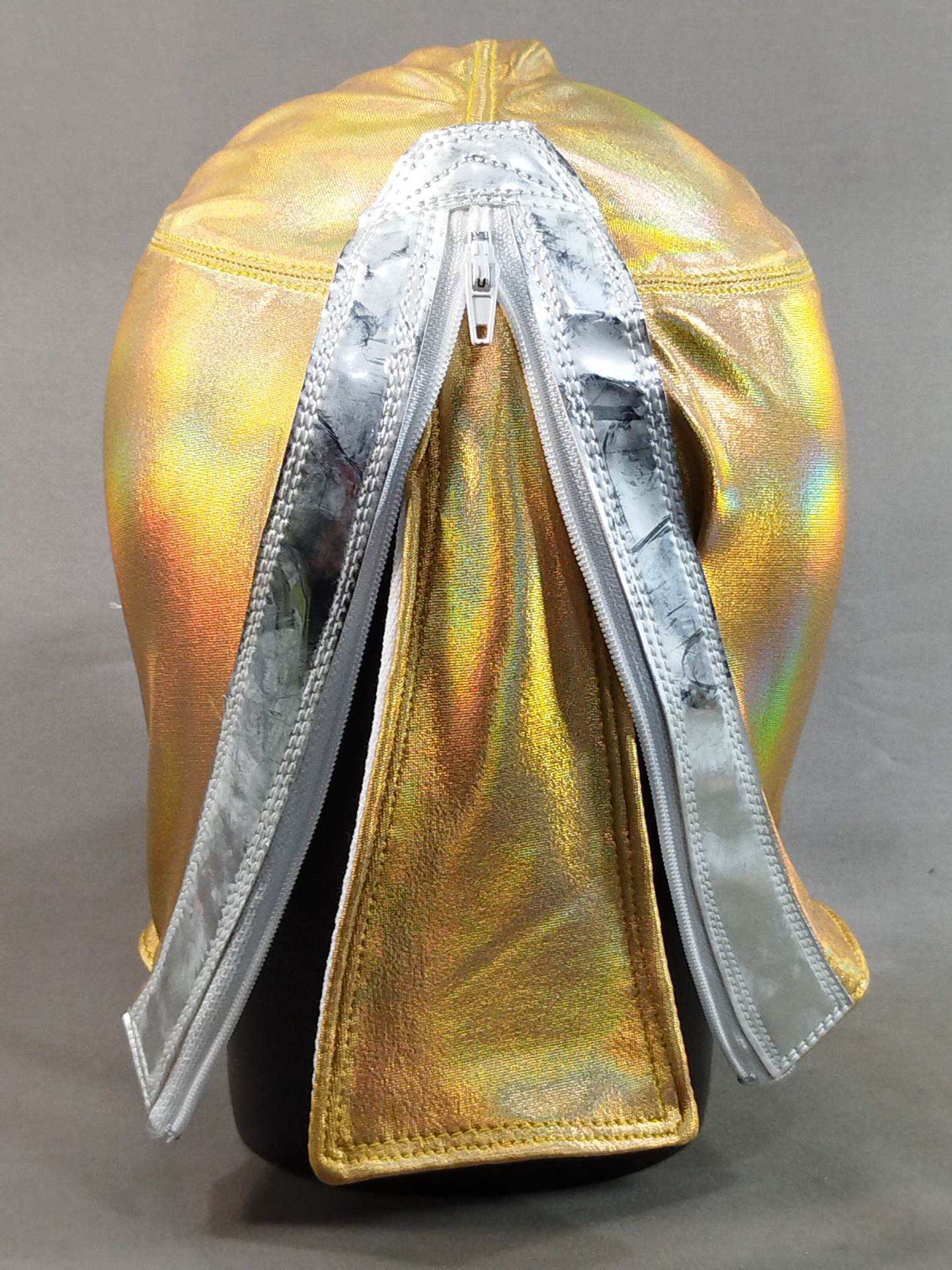 Mil Mascaras