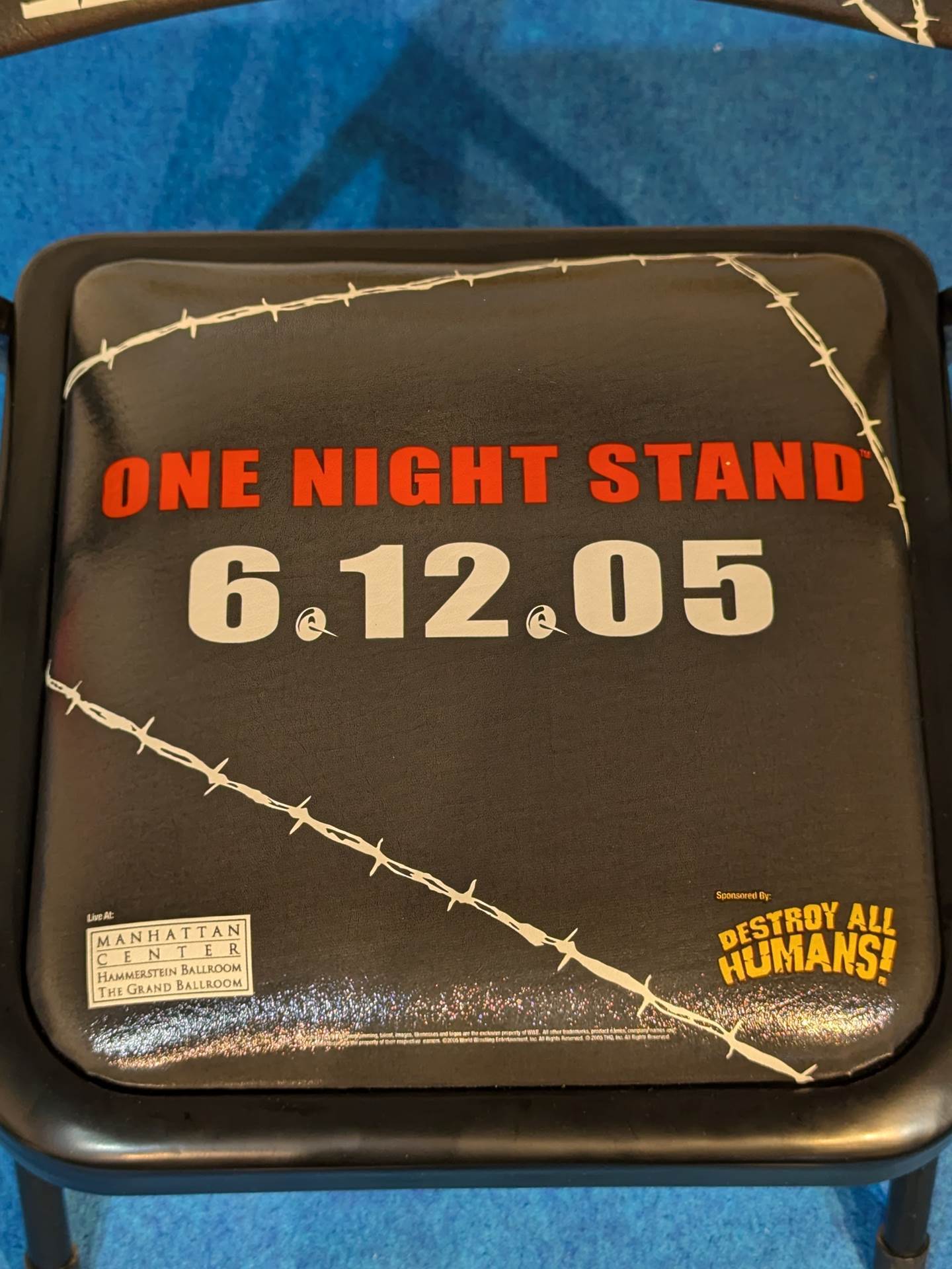 ECW「ONE NIGHT STAND 6.12.05」チェアー