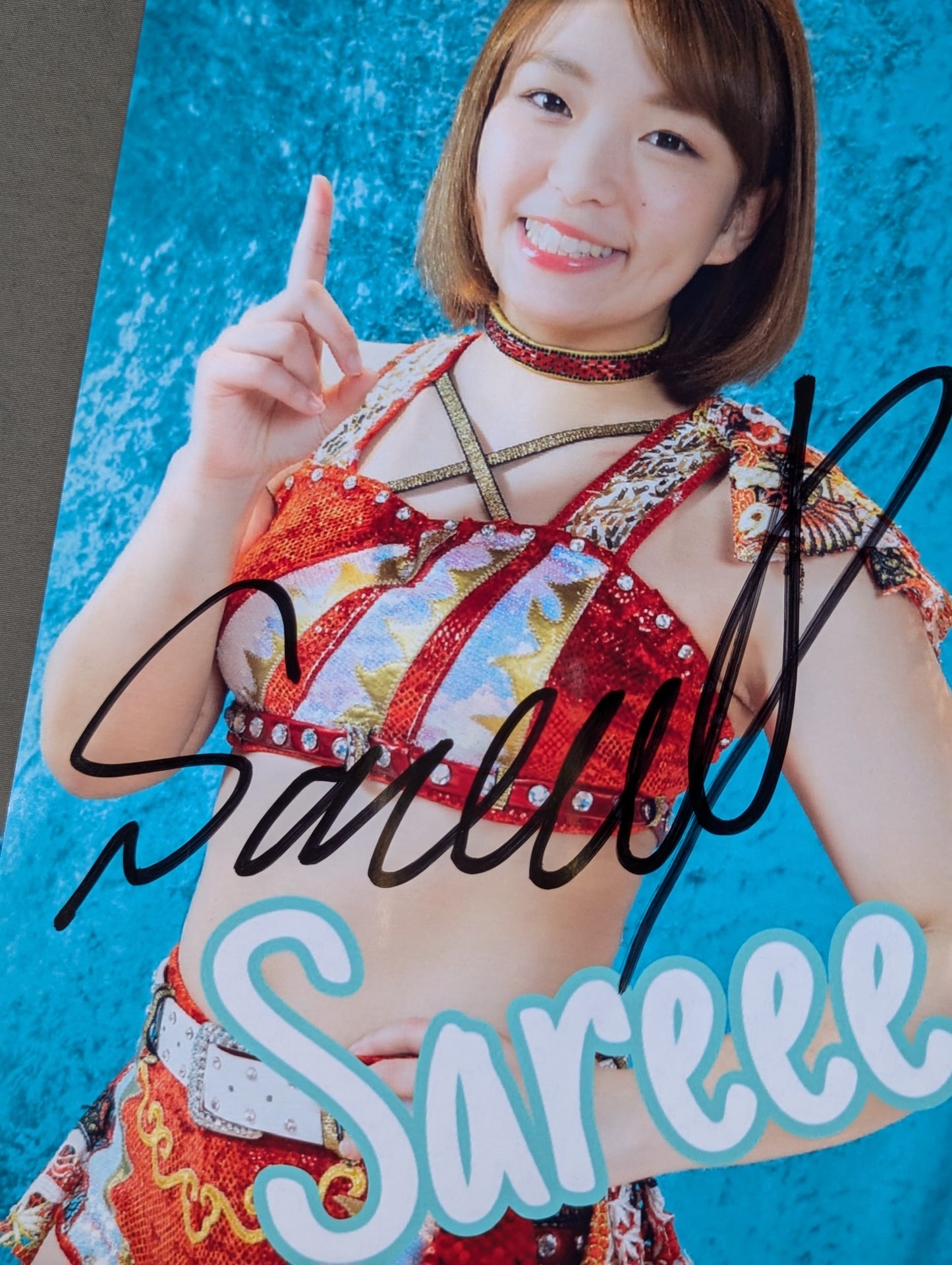 Sareee 直筆サイン入りポートレート(C-6)