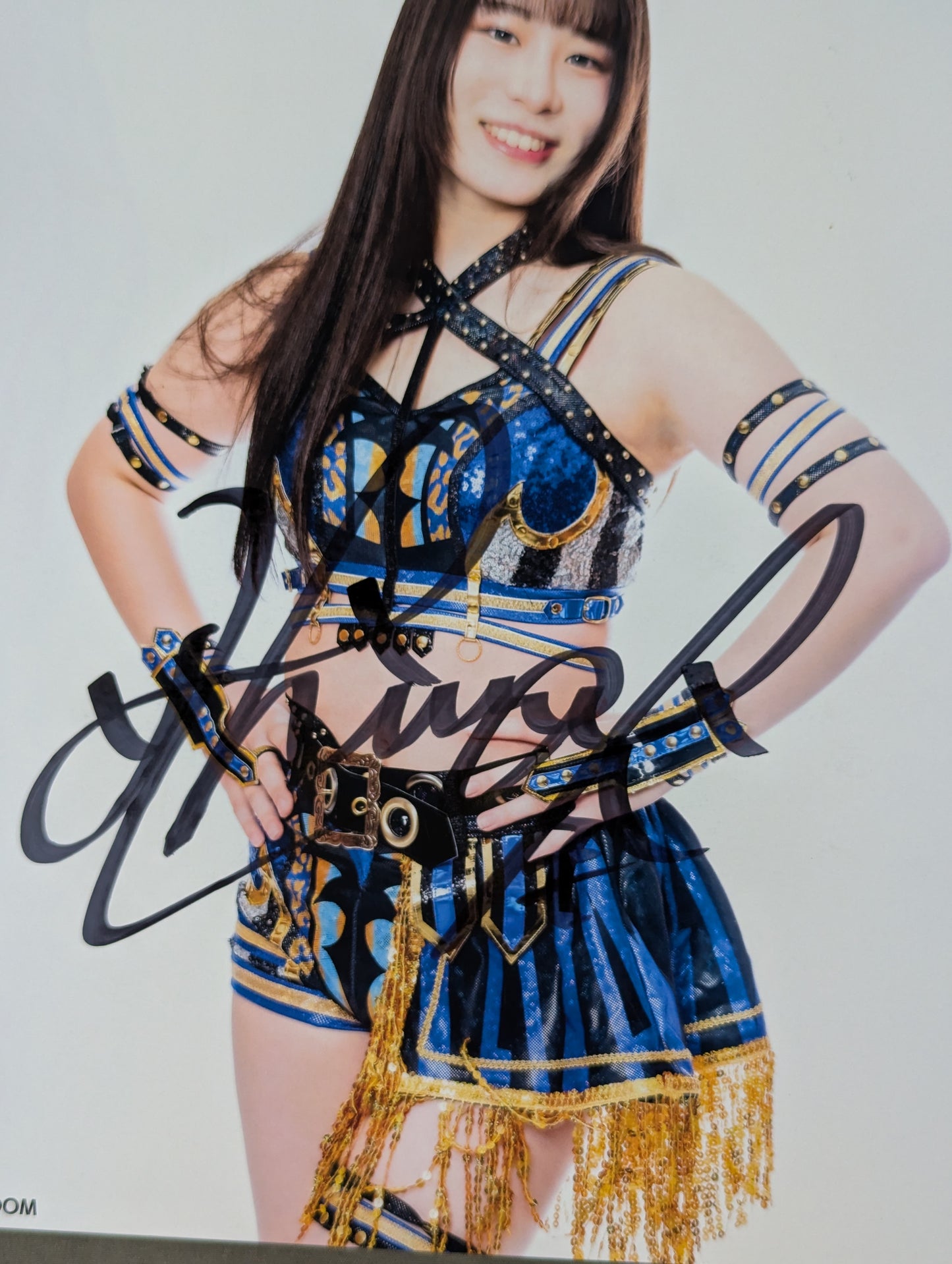 妃南 直筆サイン入り スターダムポートレート(D-7)