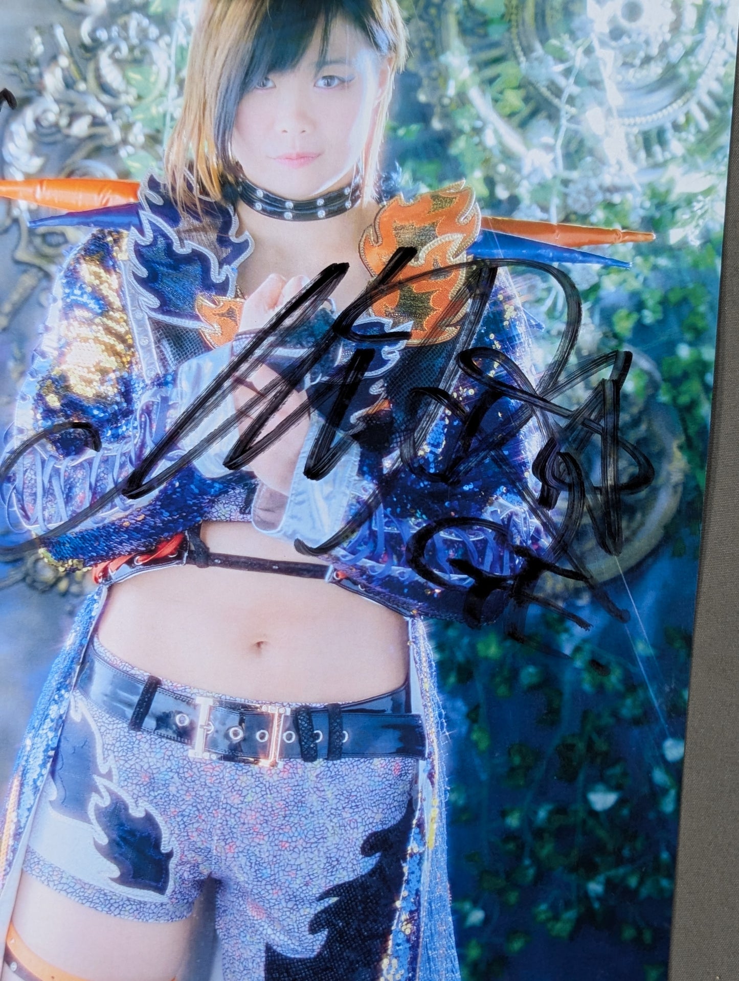 MIRAI 直筆サイン入り スターダムポートレート(B-7)