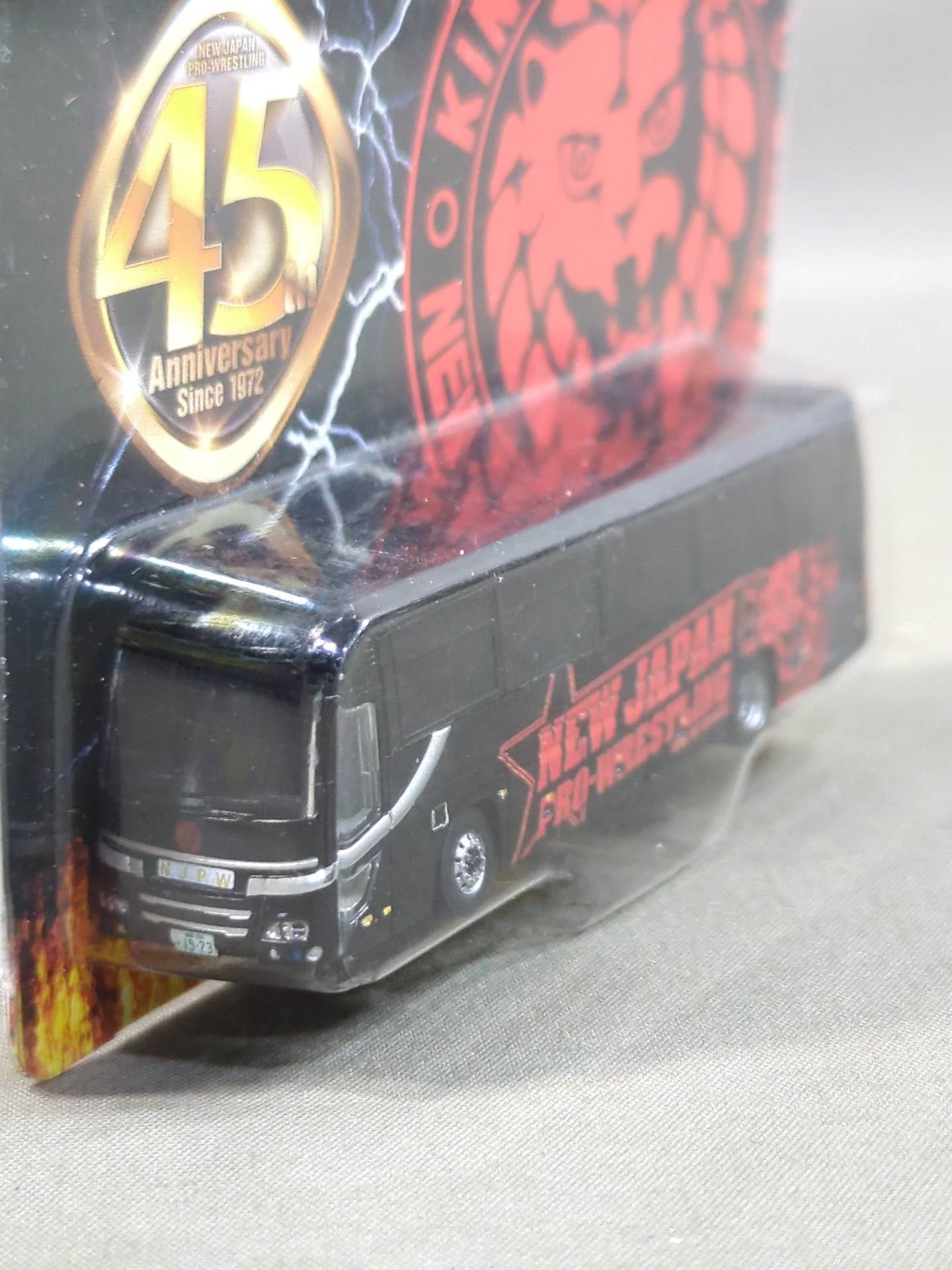 New Japan Pro Wrestling fighters Bus (B)