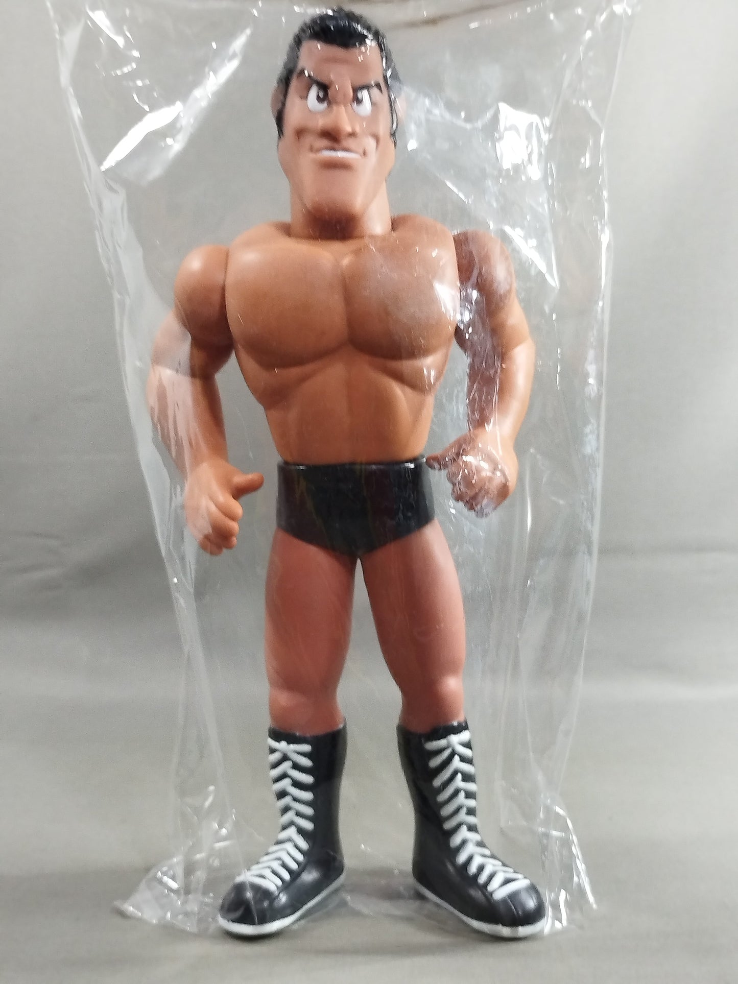 ★ Fighting Spirit ★ Antonio Inoki (soft vinyl doll)