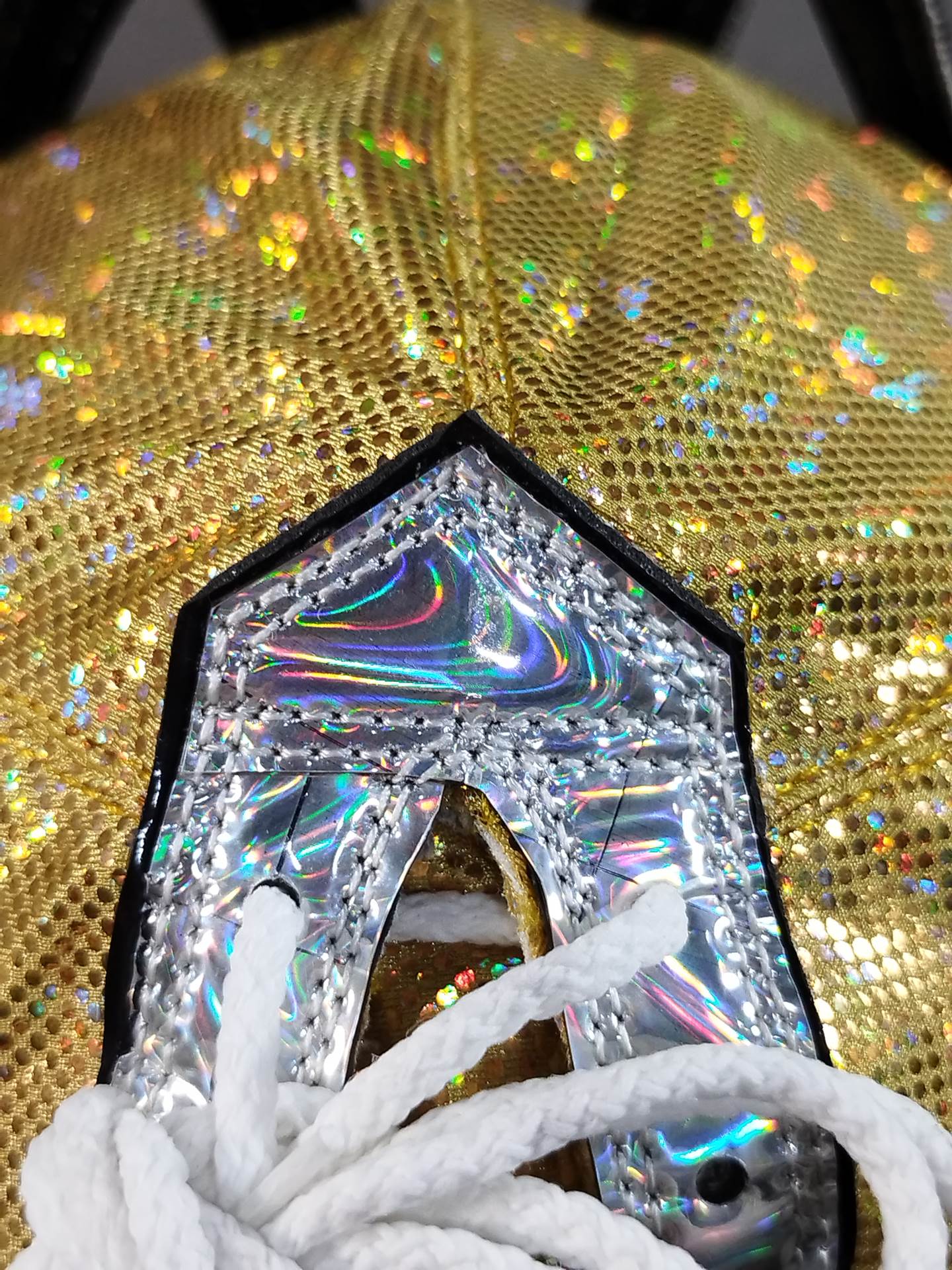 ムルティファセティコ