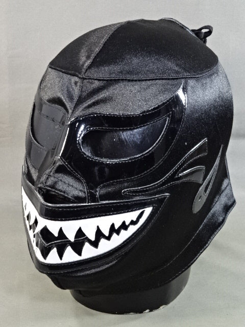 Mil Mascaras