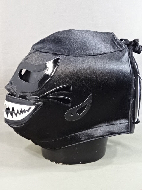 Mil Mascaras