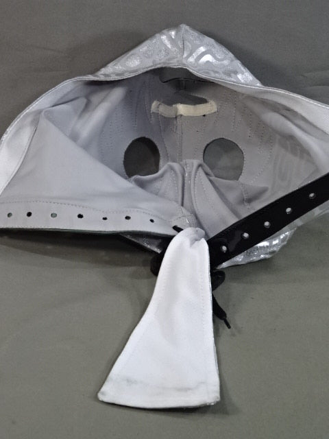 Mil Mascaras