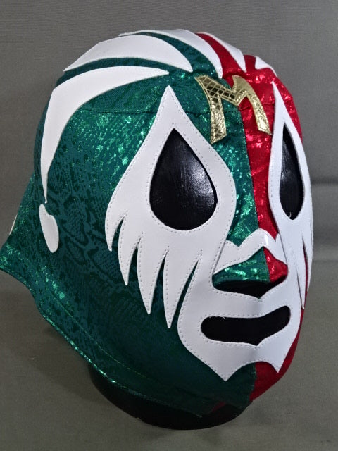 Mil Mascaras