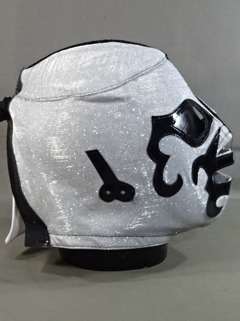 Mil Mascaras