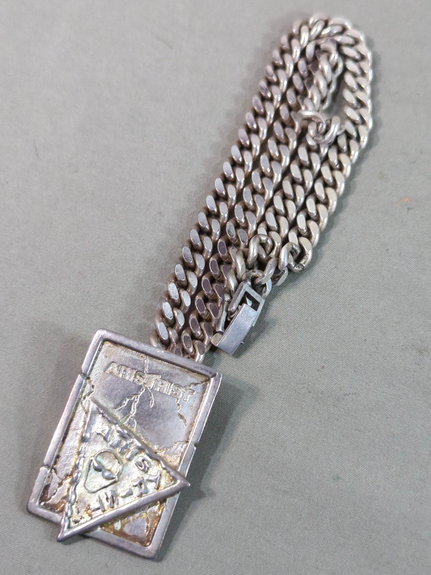 ★ ★ ARISTRIST Necklace (Plate Head)