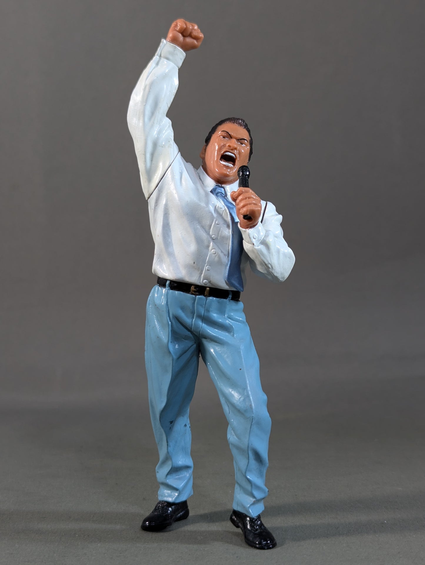 Antonio Inoki ("Dahhhhhhhhhhhhhhhhhhh