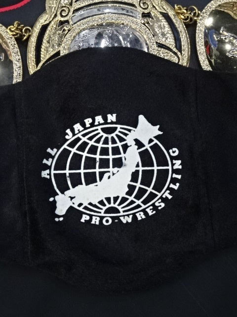 PWFヘビー級王座チャンピオンベルト