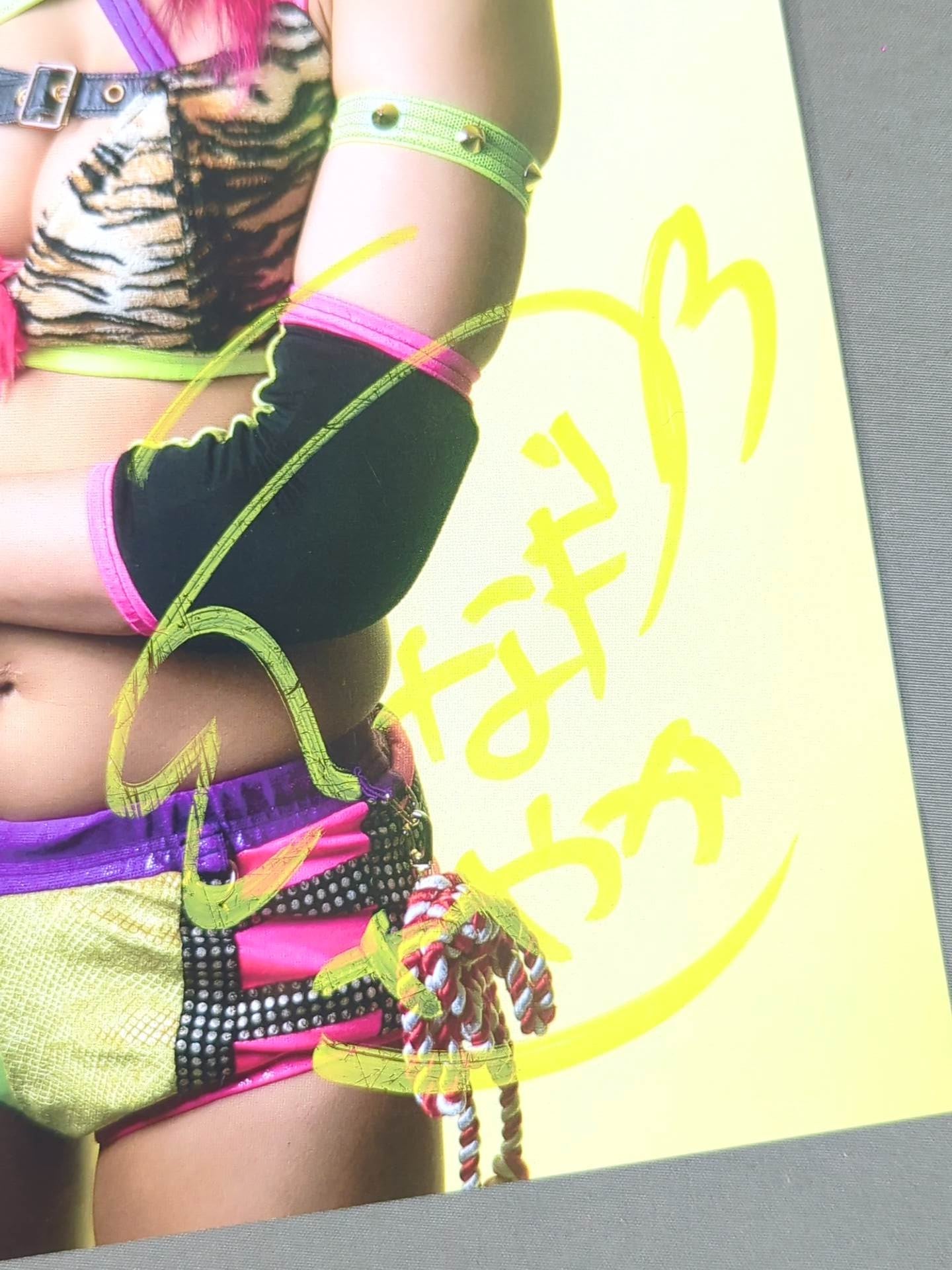 UNAGI SAYAKA  hand signed autograph  Starda Pro-Photo  (N-6)