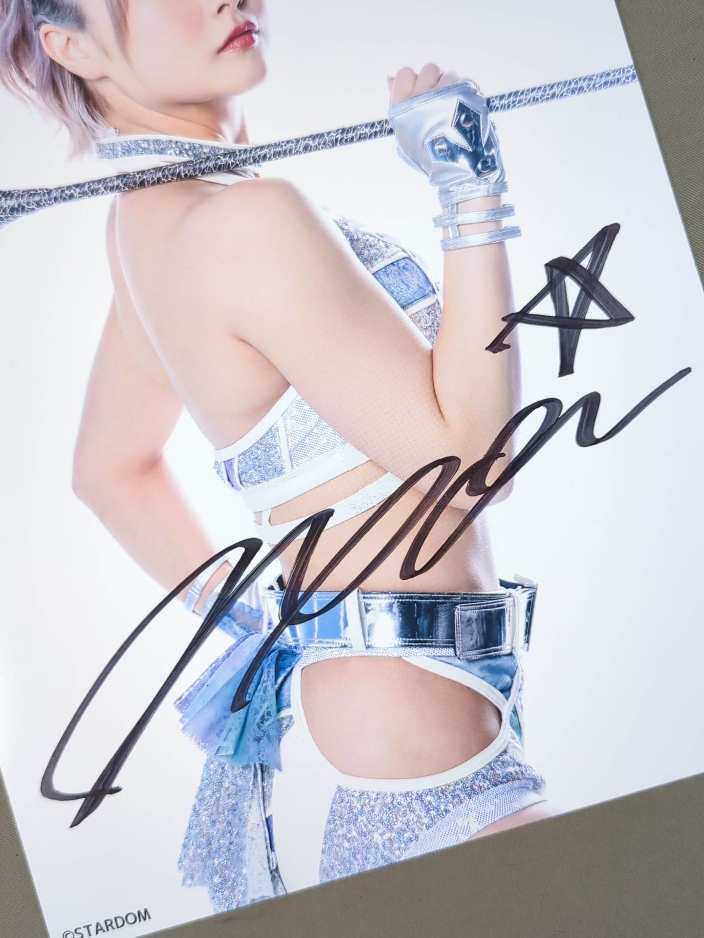 NATSUPOI  hand signed autograph  Starda Pro-Photo (N-9)