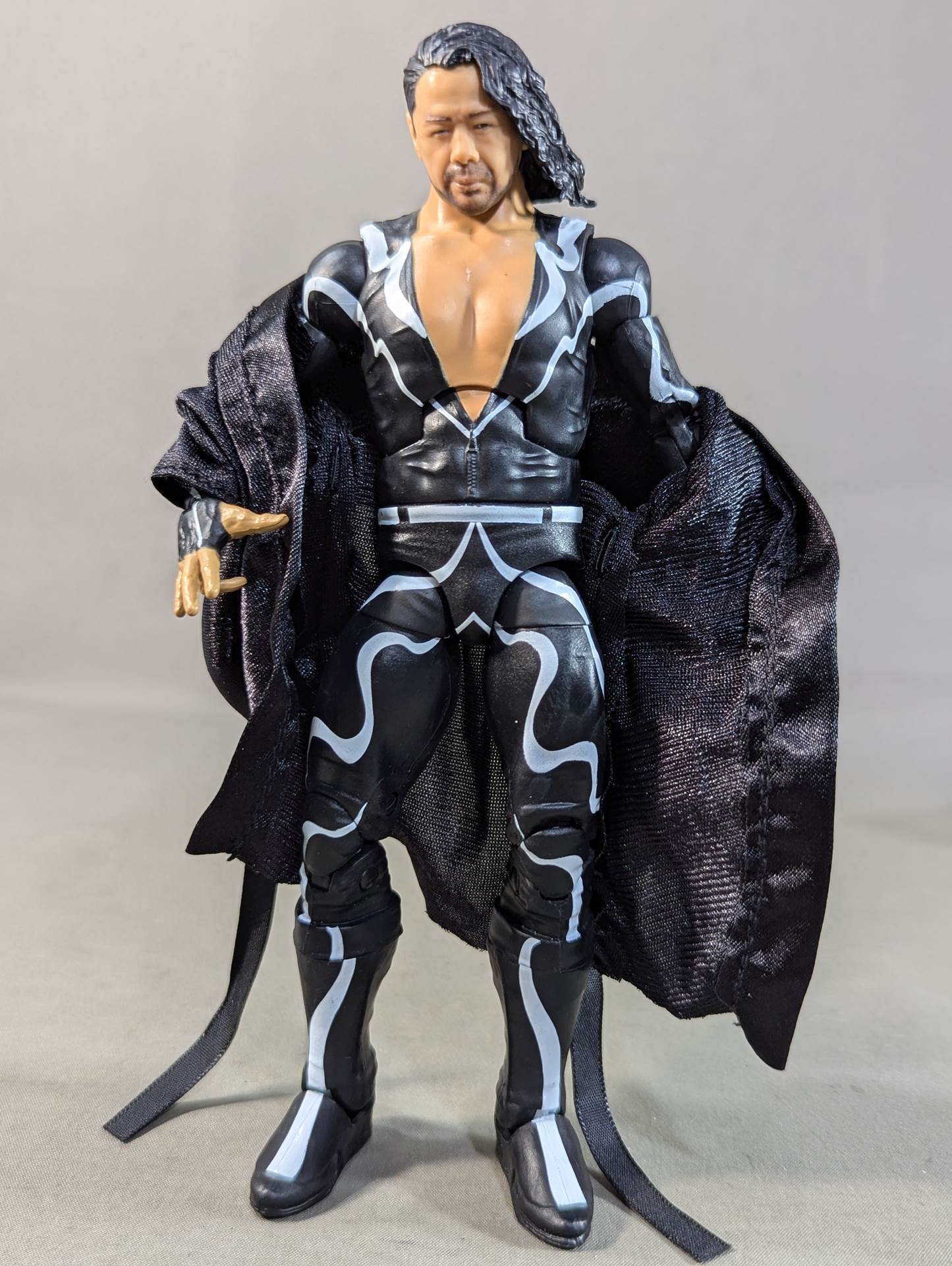 中邑真輔(黒ガウン)