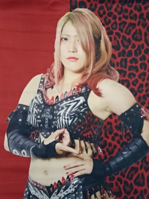 AppBank Store Exclusive Utami Hayashishita Tapestry