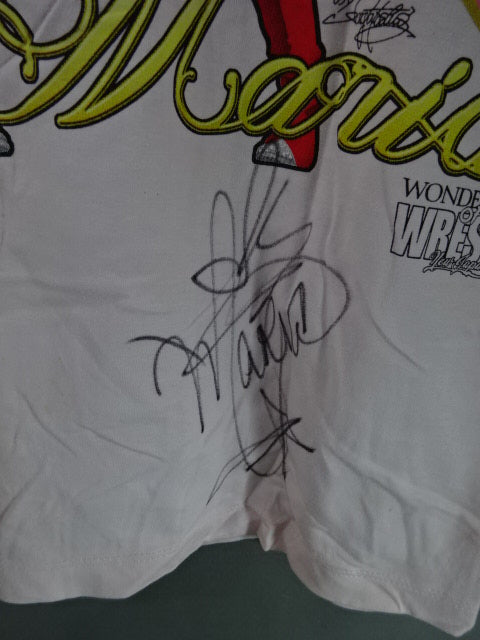 【hand signed autograph】 Maria Kennelis FIRST LADY Illustration T-Shirt