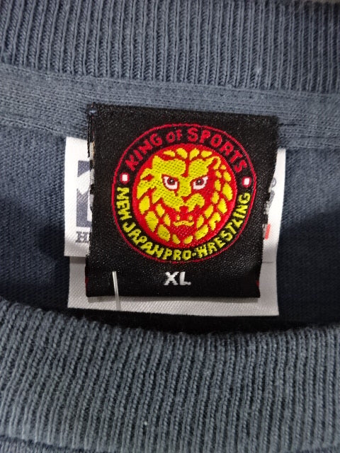 【Jushin Thunder Liger & AKIRA】 2 hand signed autographs 】LEGEND Army Lion Mark T-shirt