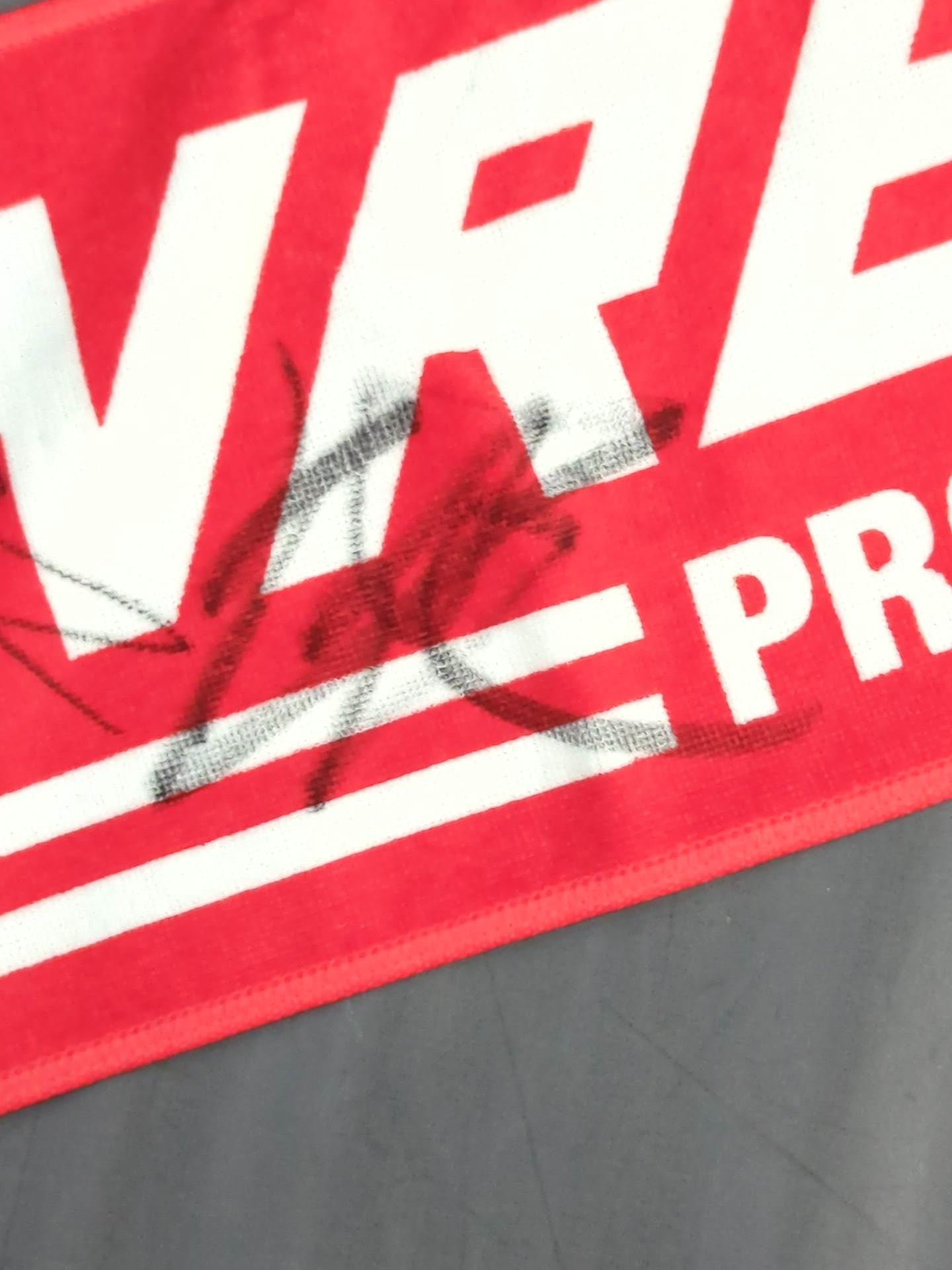 [4 fighters hand signed autograph WRESTLE-1 Muffler Towel