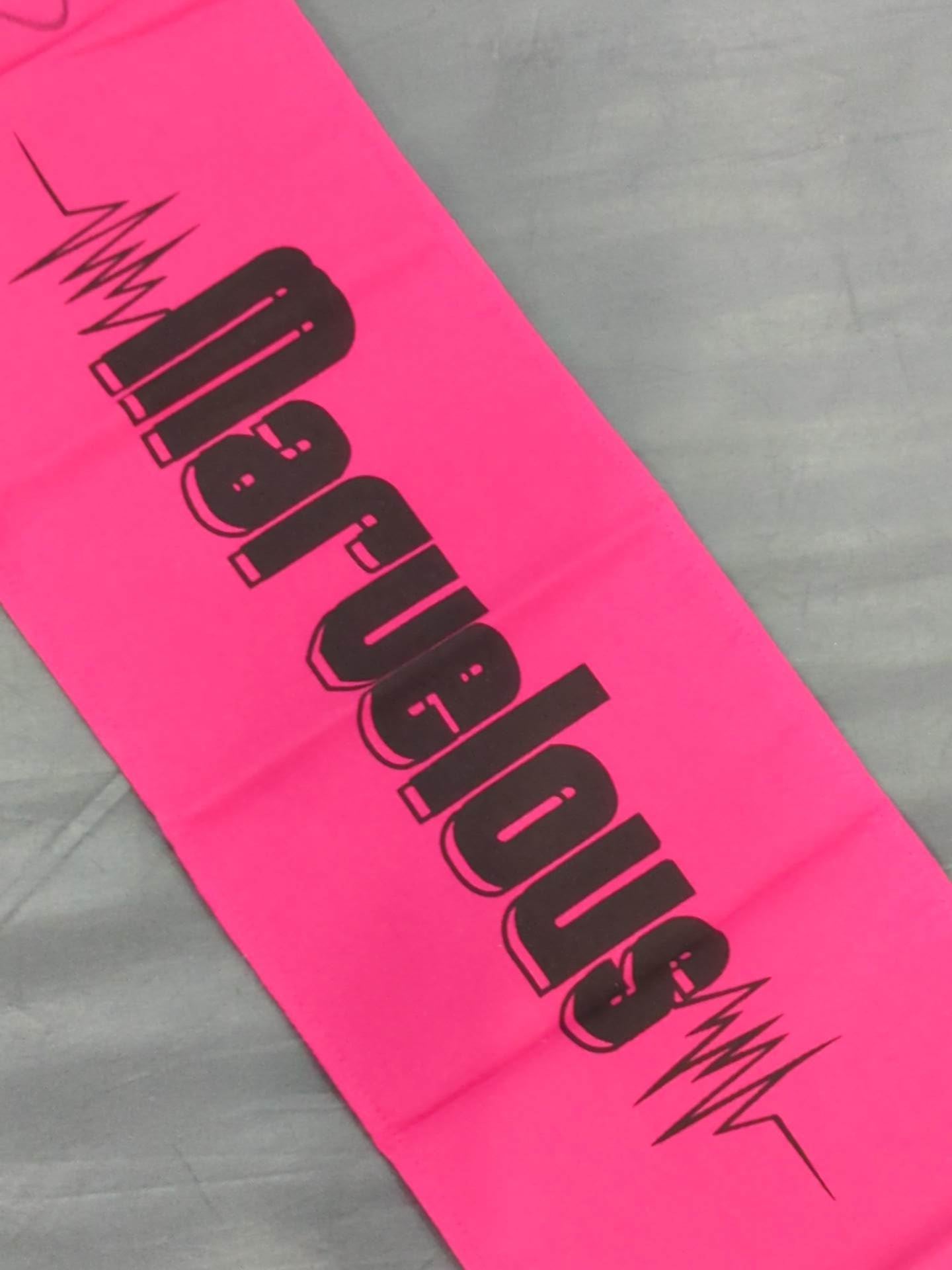 【hand signed autograph】 Mio Momono " Marvelous" fighters cheering towel