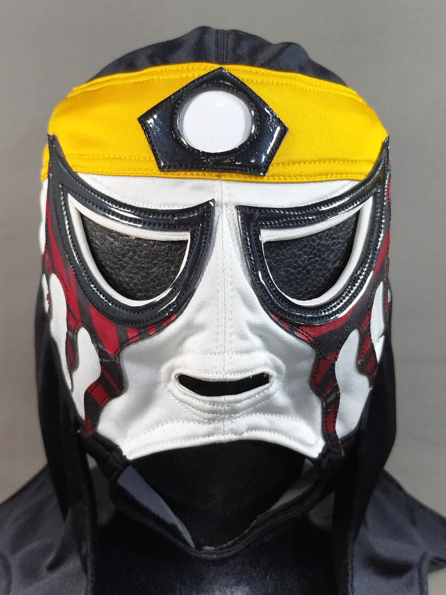 ペンタゴン・ブラック