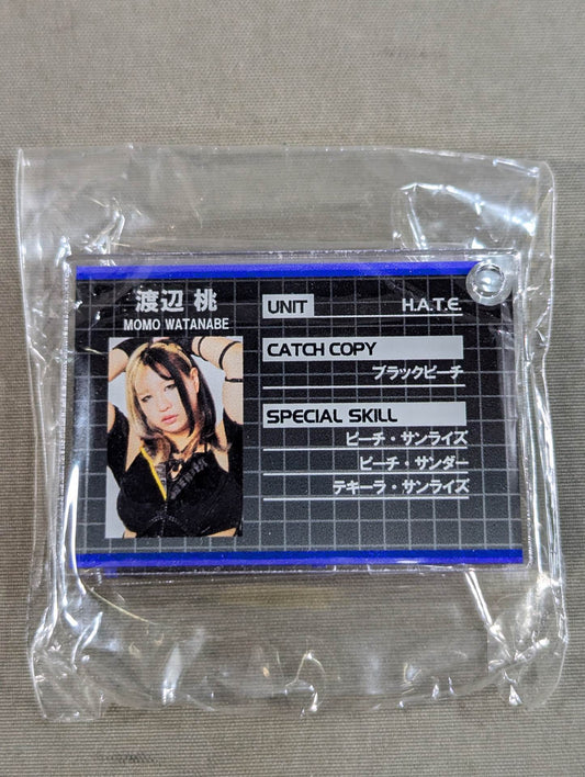 渡辺桃 プロフィールアクリルキーホルダー