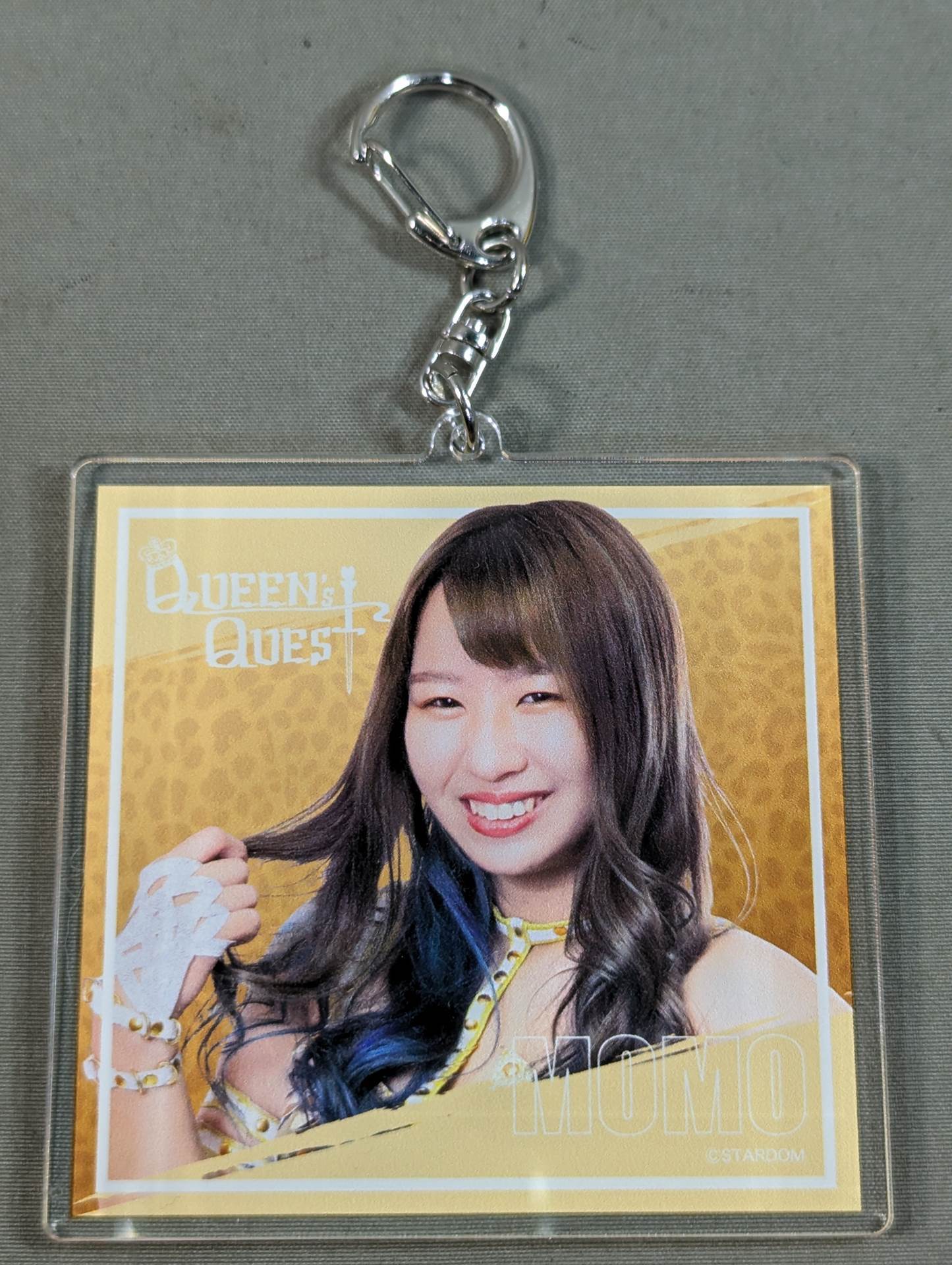 渡辺桃 トレーディング アクリルフォトキーホルダー
