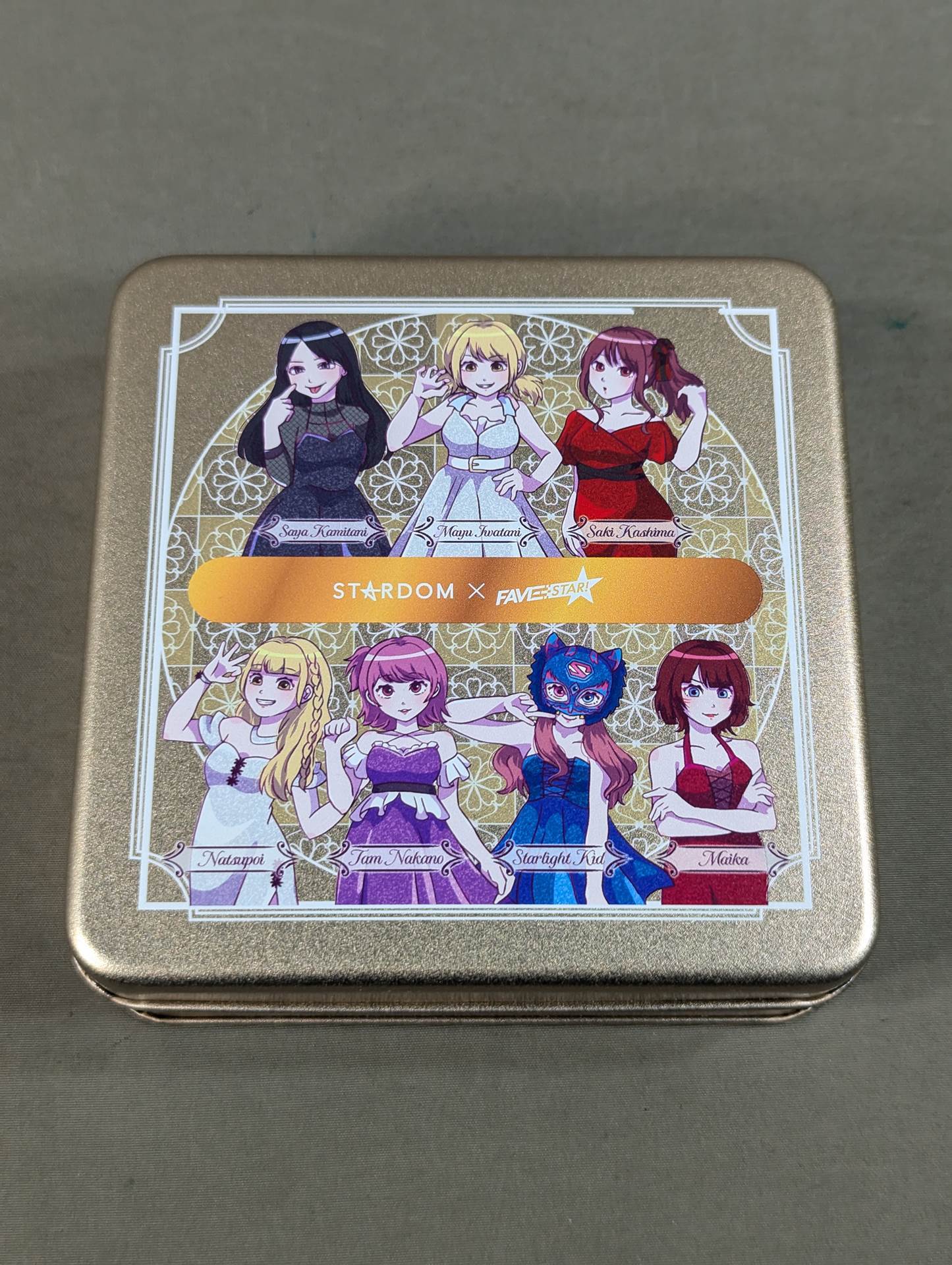 STARDOM×FAVESTAR! お菓子缶